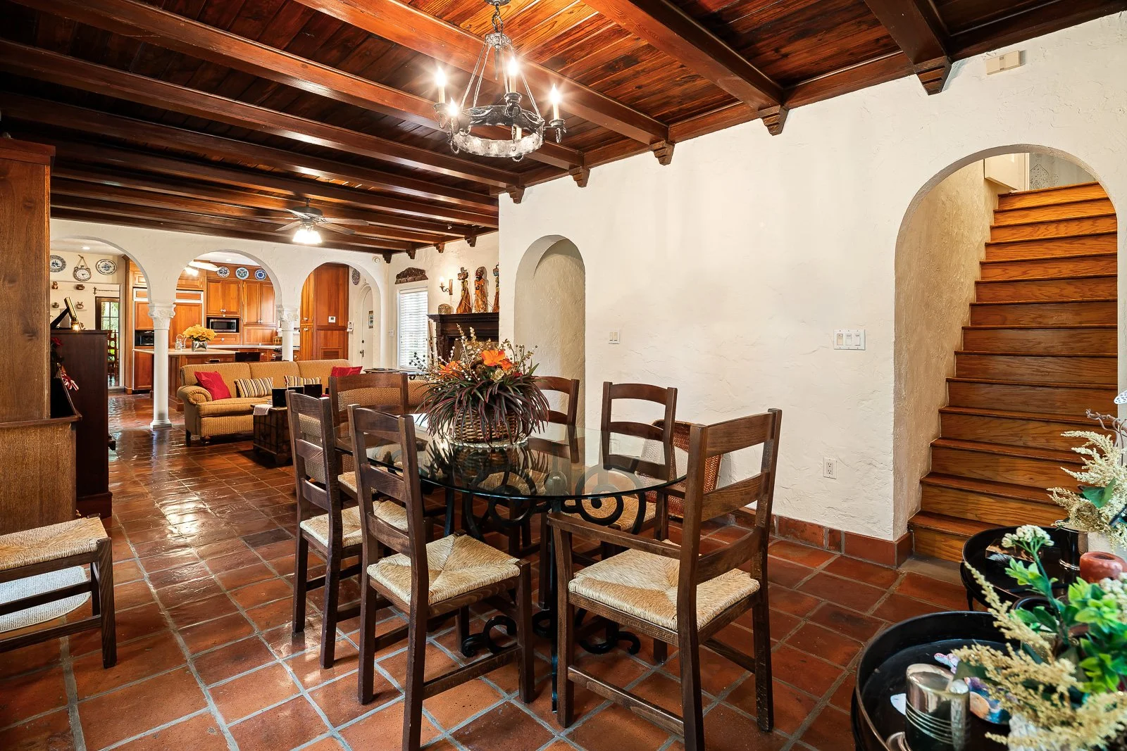 AlexTphoto.com - 925 Castile Plaza-27-Web.jpg