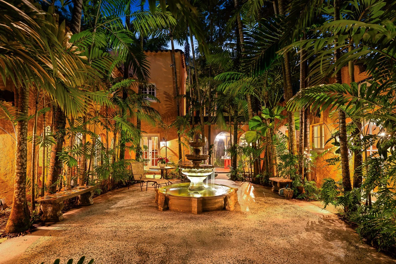 AlexTphoto.com - 925 Castile Plaza-Twilights-11-Web.jpg