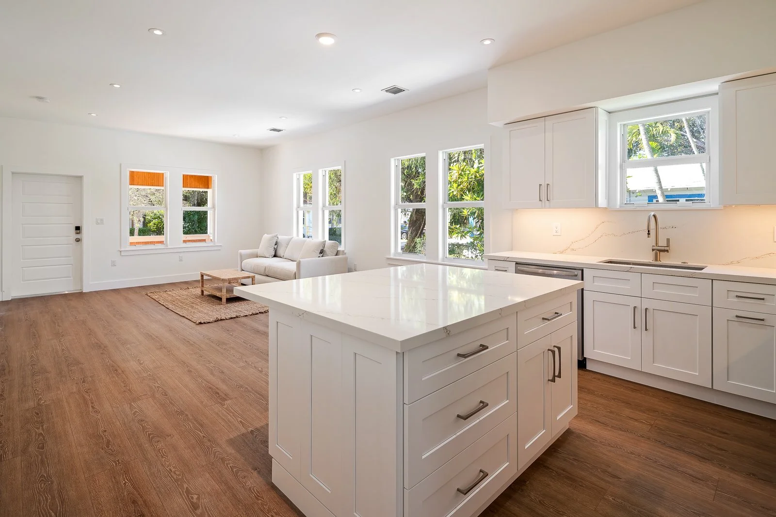 AlexTphoto.com - 117 Florida Ave-14-Web.jpg