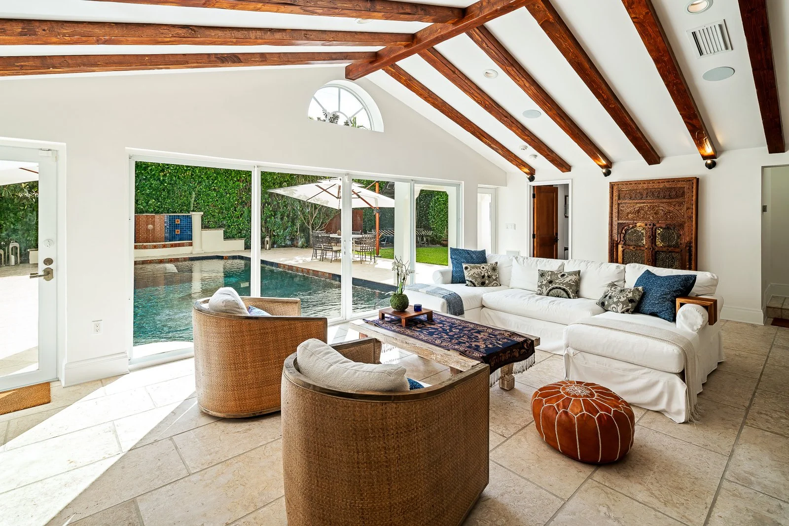 AlexTphoto.com - 1234 S Greenway Dr-21-Web.jpg