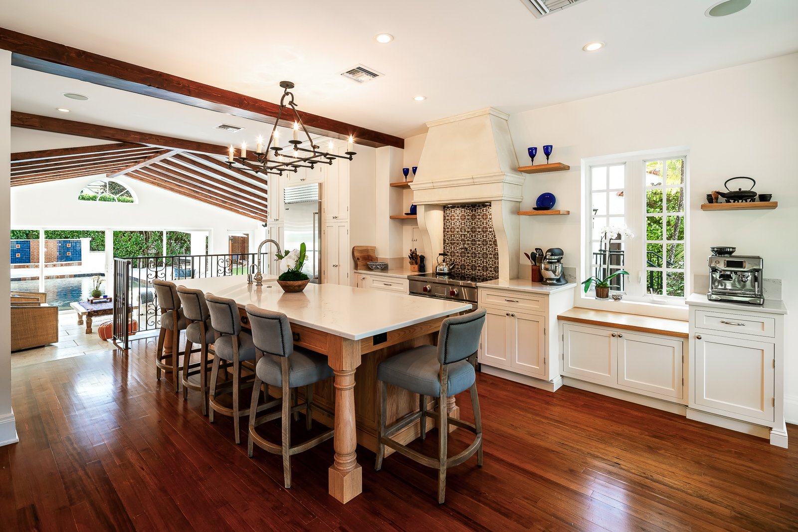 AlexTphoto.com - 1234 S Greenway Dr-24-Web.jpg