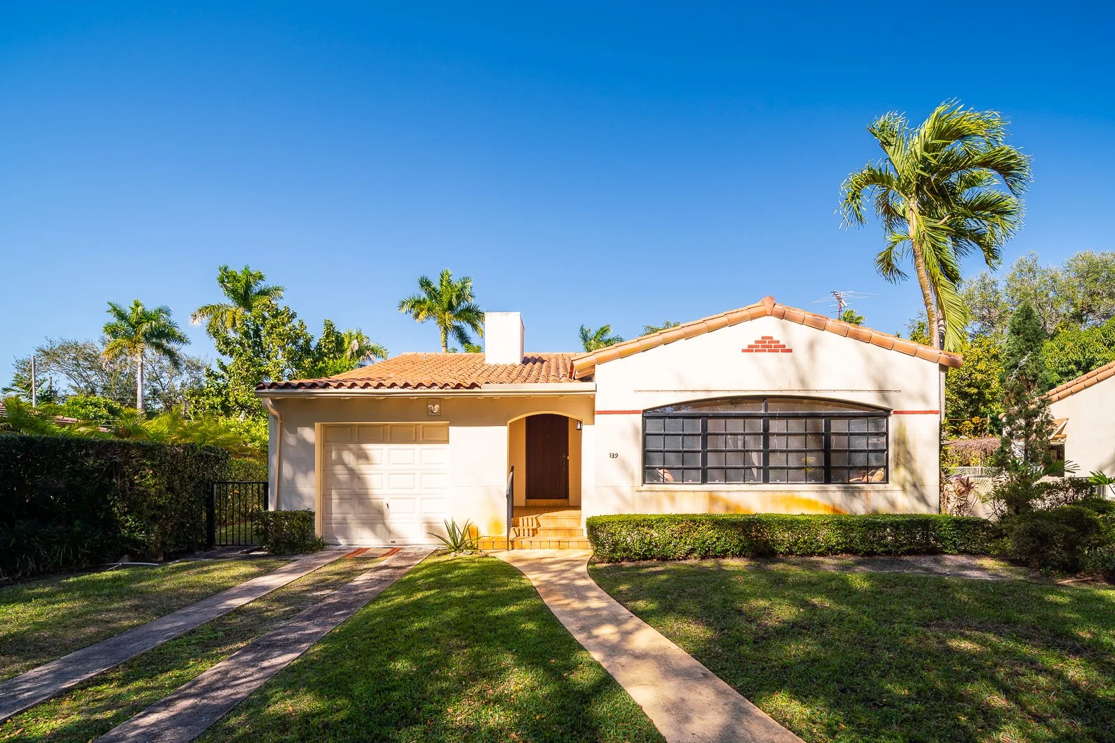 AlexTphoto.com - 739 Aledo Ave-01-Web.jpg