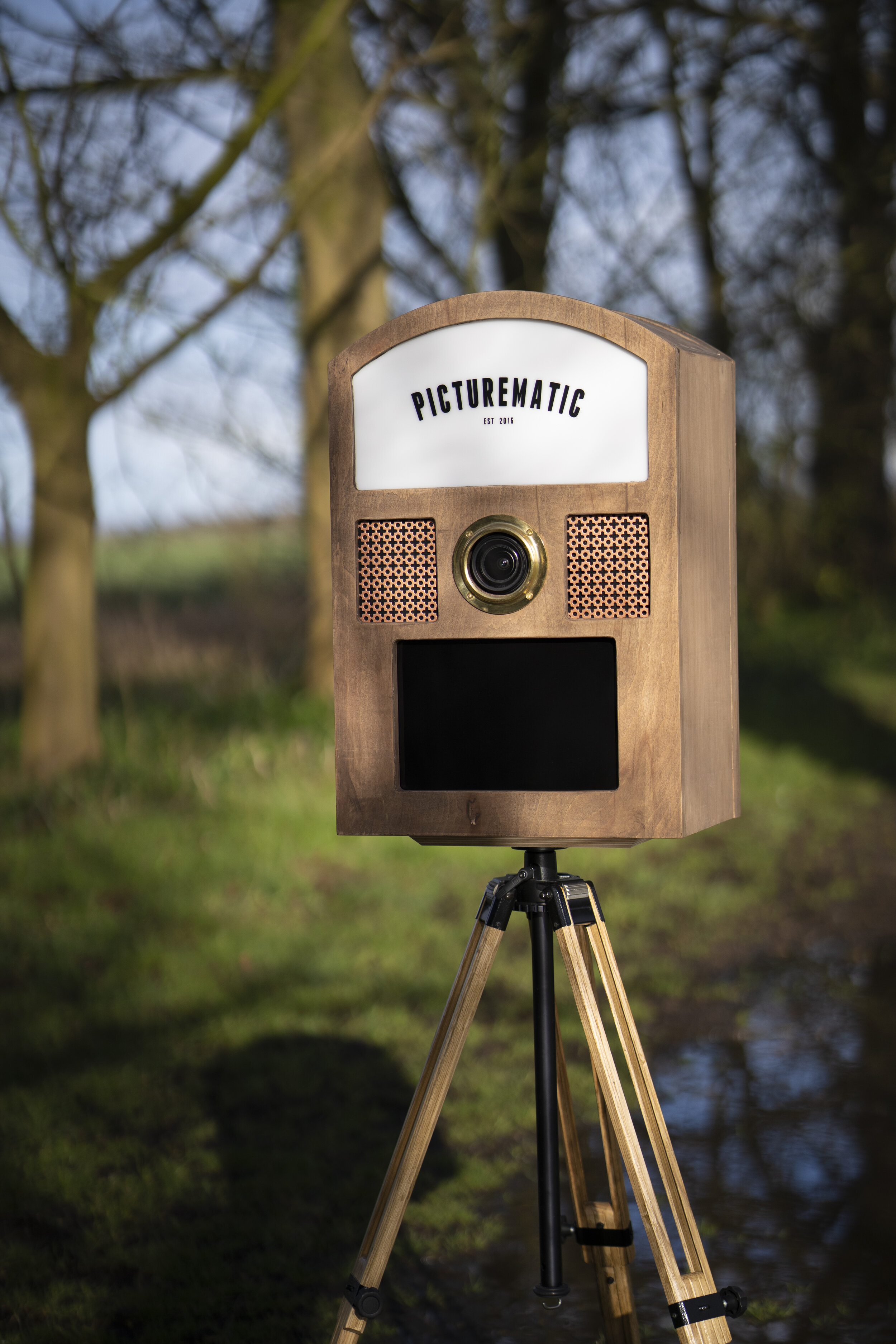 Picturematic's vintage photo booth.