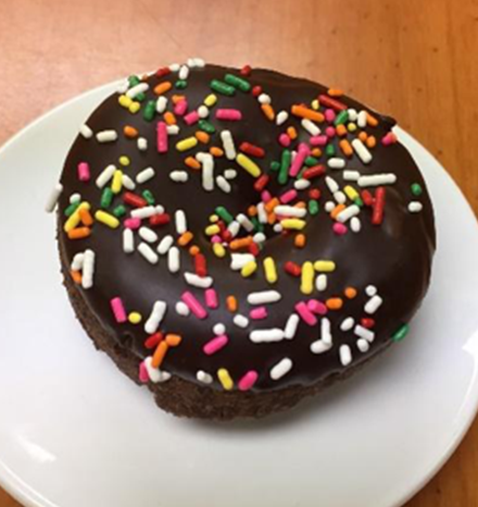 CHOCOLATE CAKE - CHOCOLATE ICING