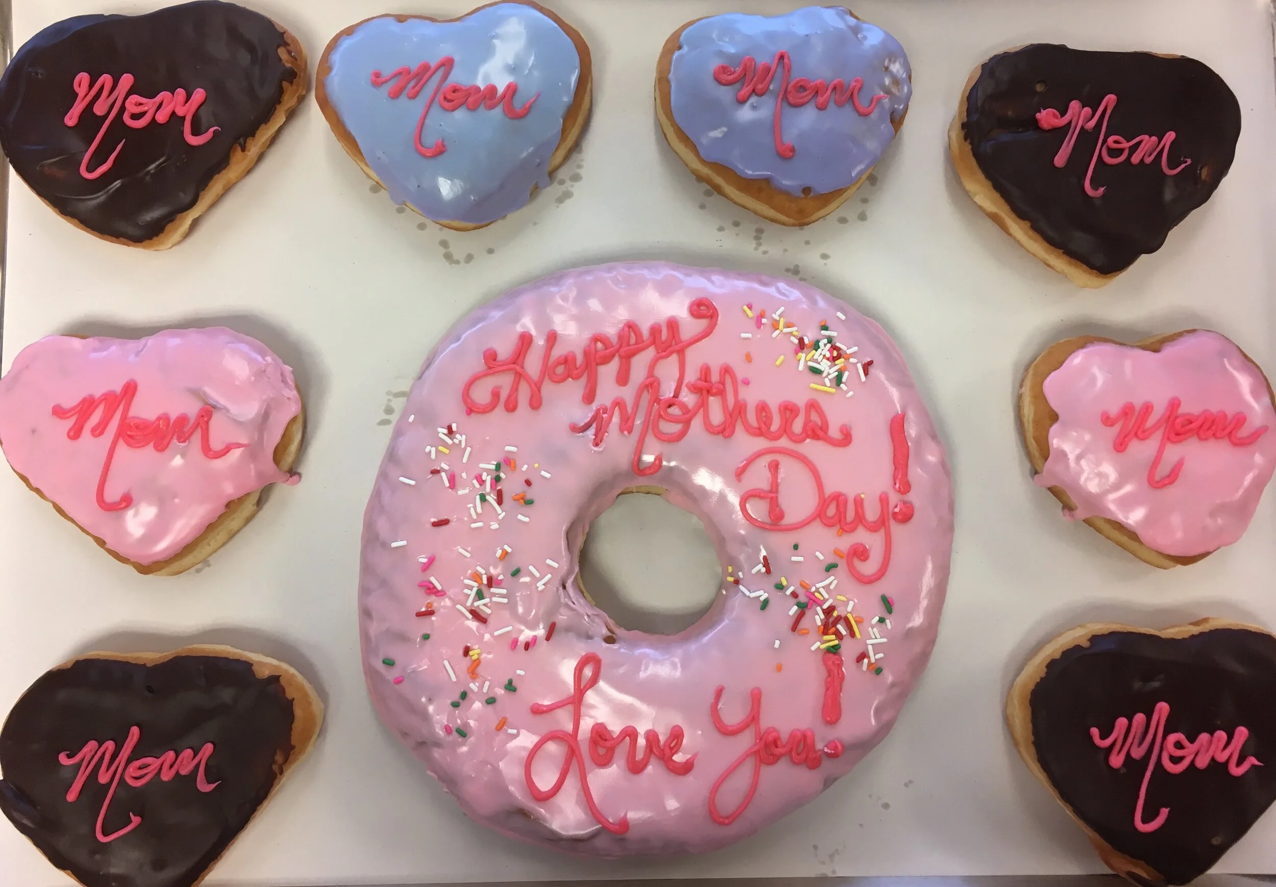 Mother's Day Hubcap and Hearts.JPG