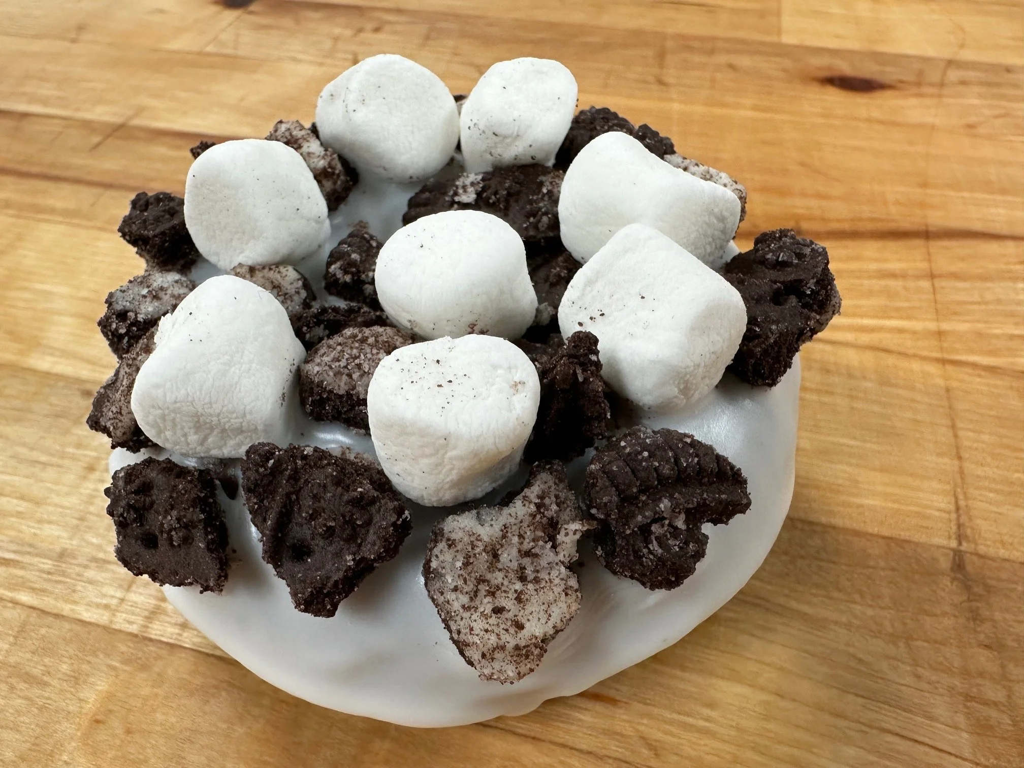 Cookies N Cream (THU 10/1 - SUN 10/4 ONLY)