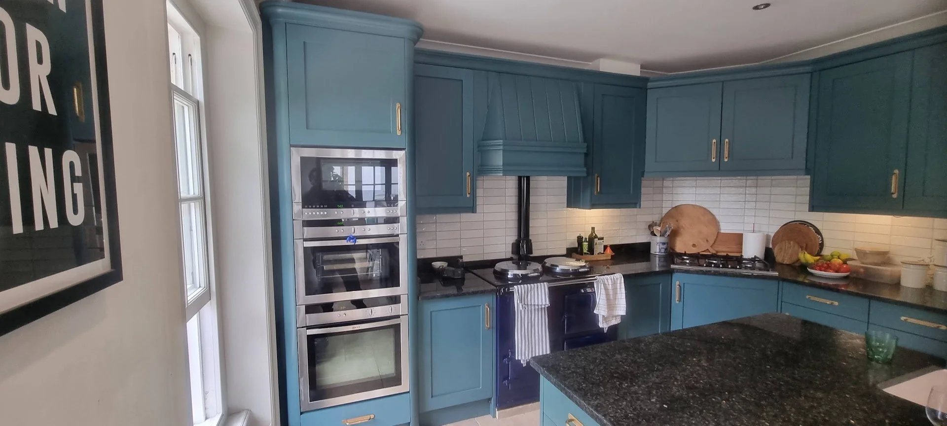 RESPRAYING KITCHEN ENGLEFIELD GREEN AFTER 50.jpg