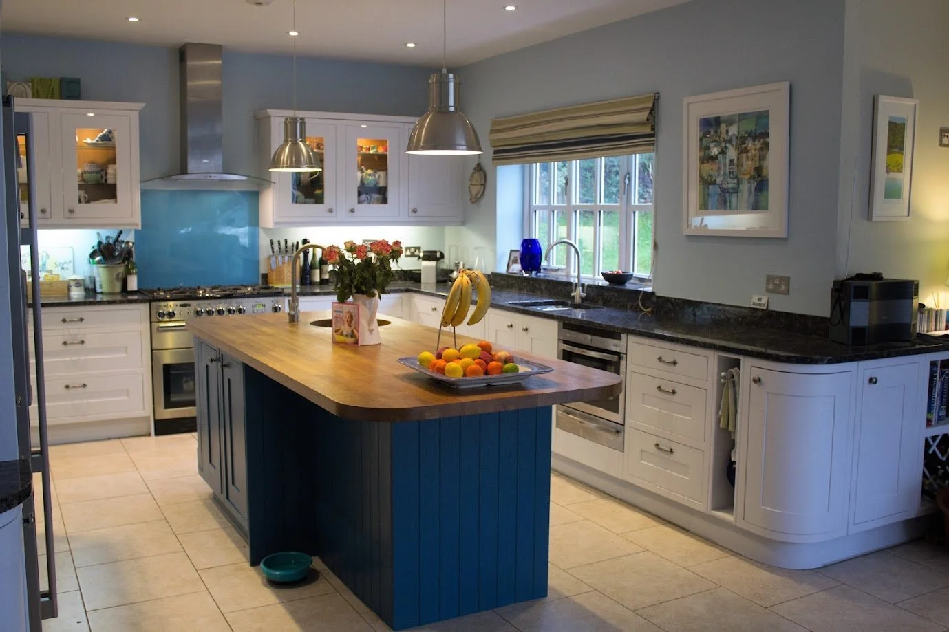 How Much Does It Cost to Spray a Kitchen in Hampshire and Surrey?