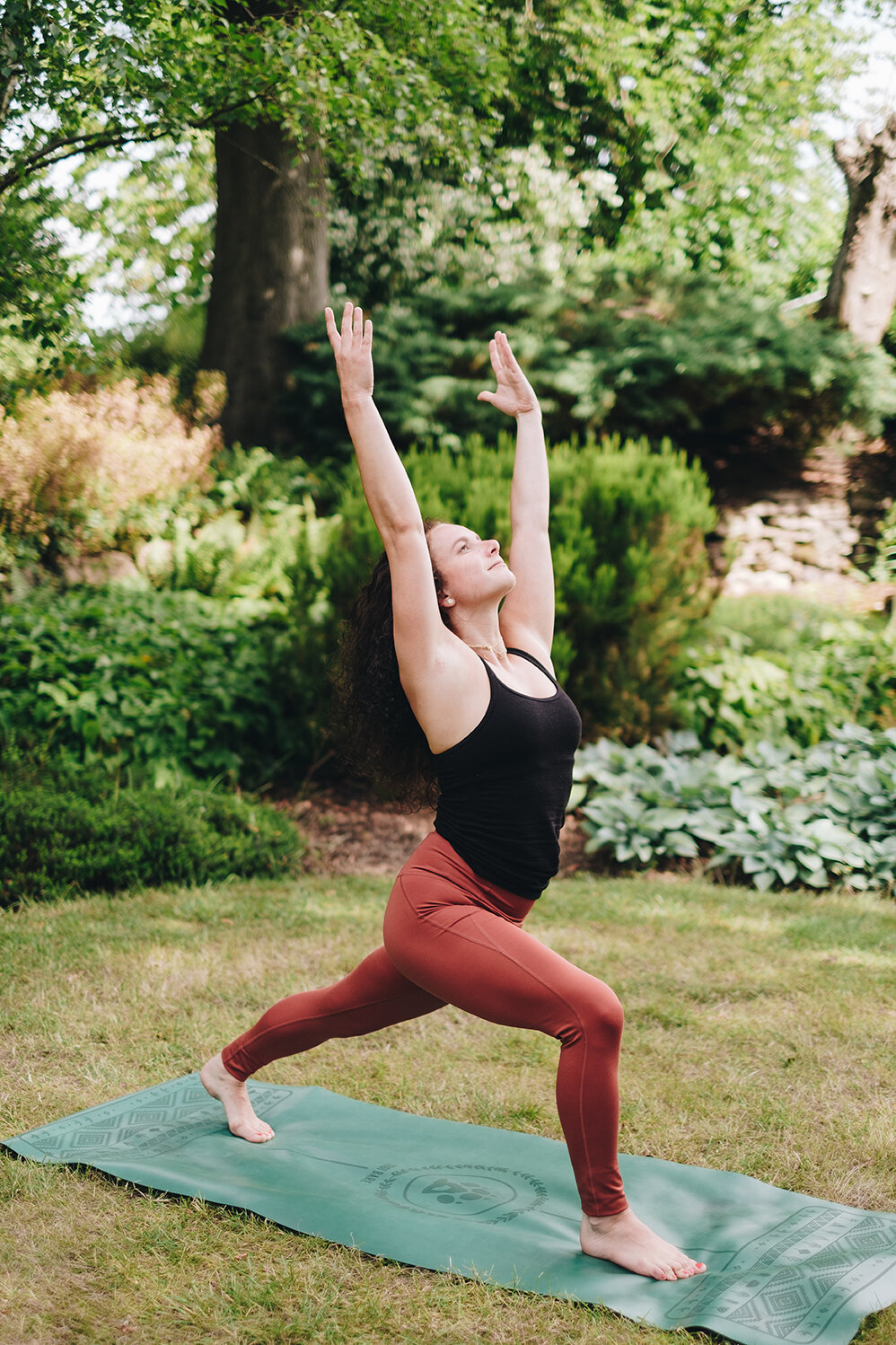 Melissa Ingles Yoga -16.jpg