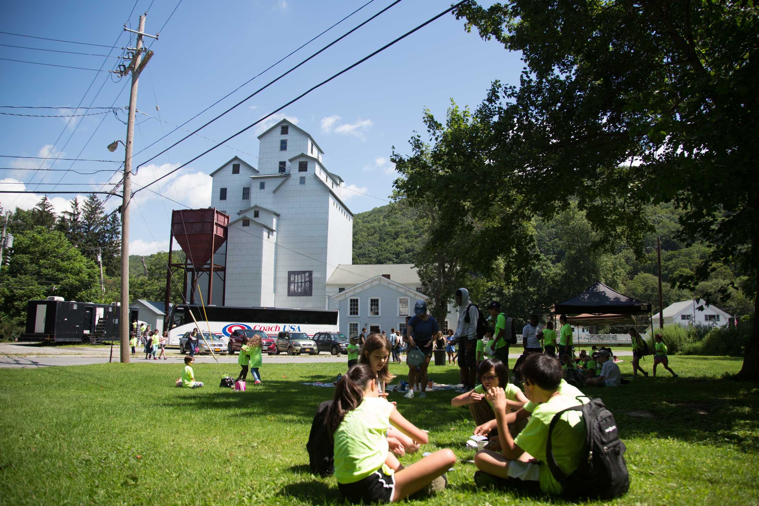 wassaic-project-education-nyc-to-wassaic-visit-2017-08-16-12-32-34.jpg