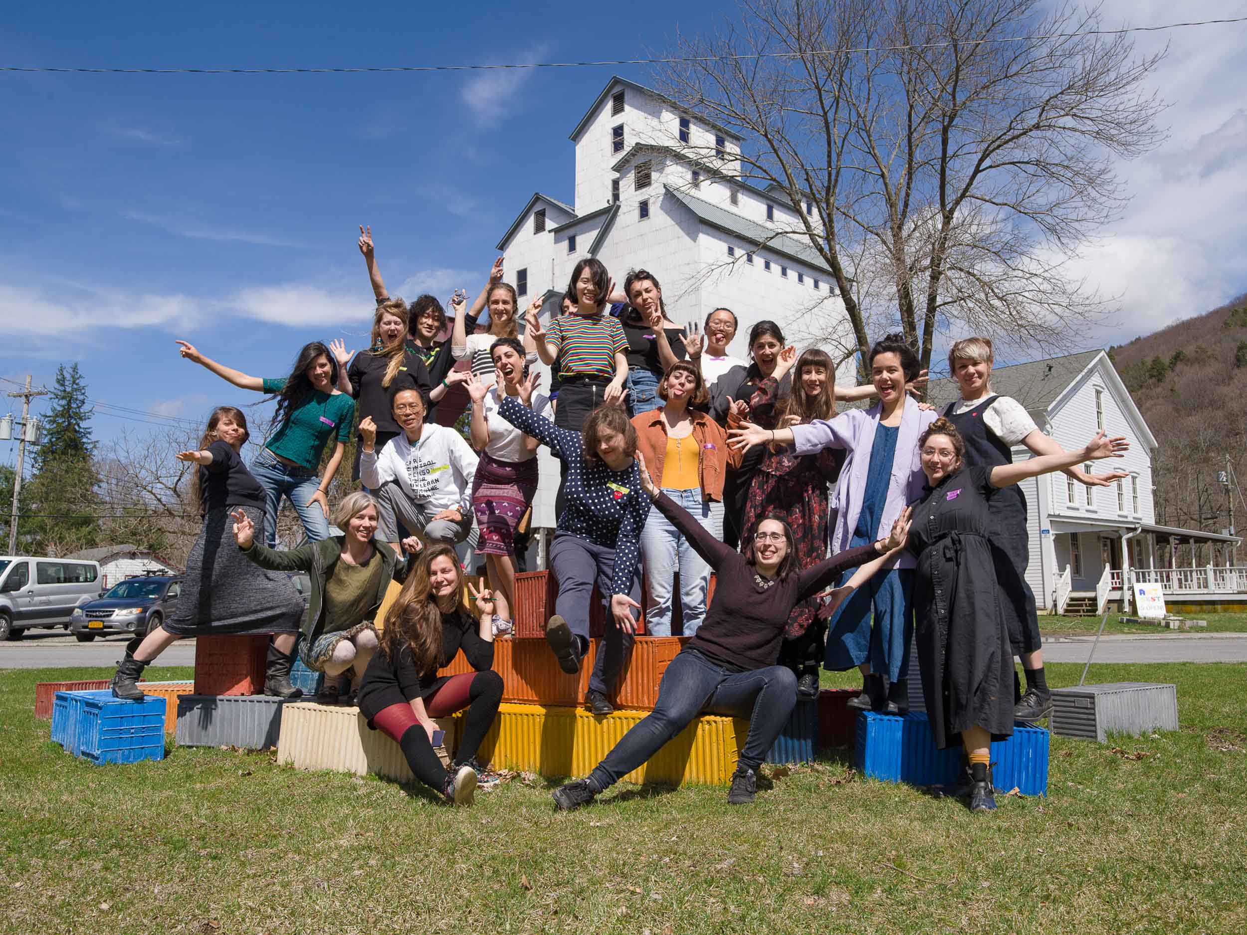 wassaic-project-education-etextiles-spring-break-community-social-2019-04-13-13-50-52.jpg