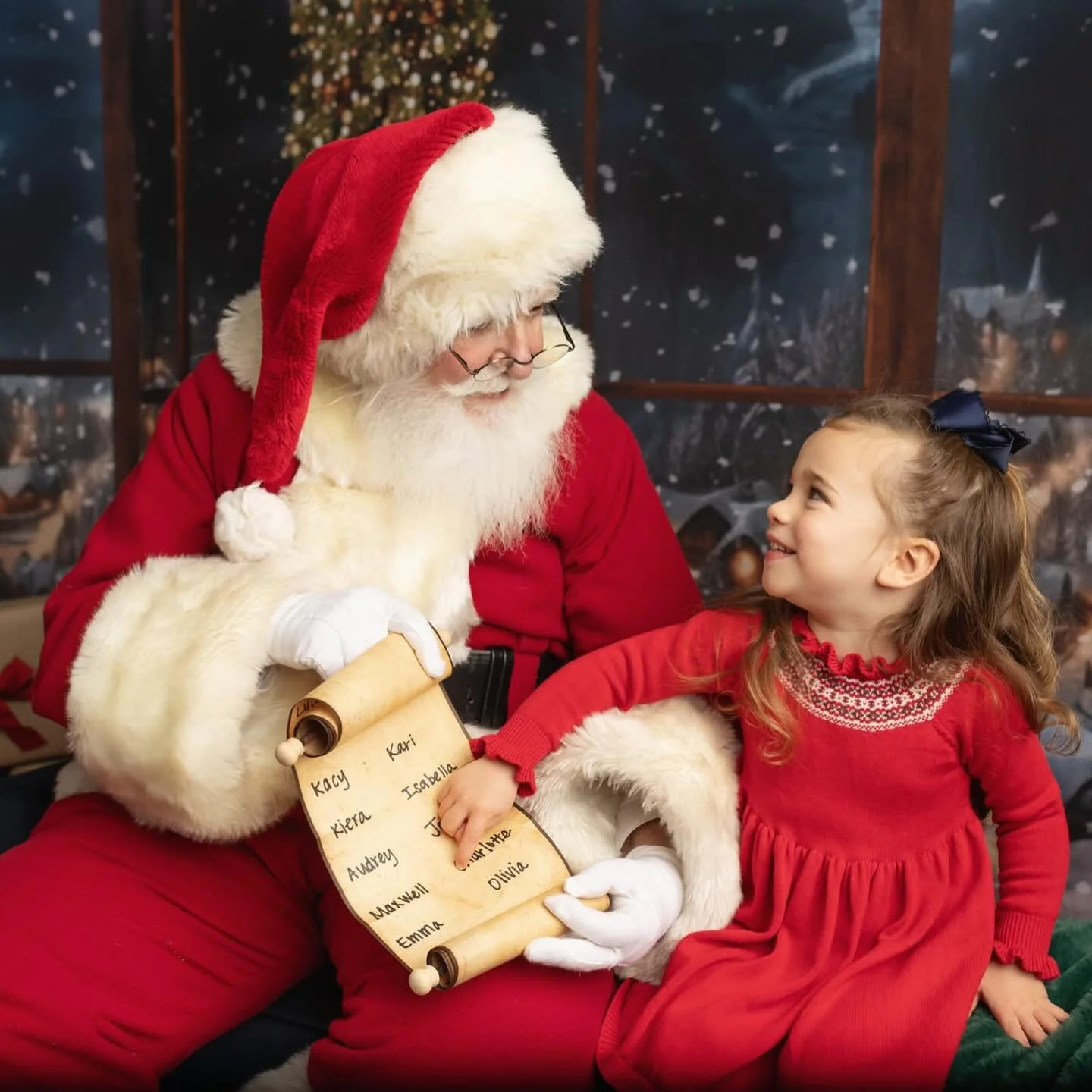 Merry Christmas!!!!!!!
.
.
.
#santaminisessions #vaphotographer #dcphotographer #merrychristmas #mcleanphotographer