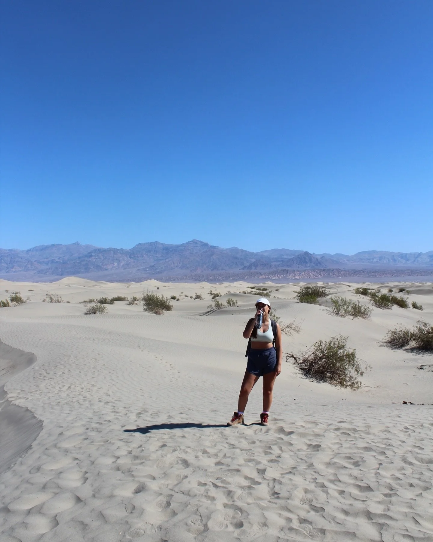 DEATH VALLEY

Worth the heat to visit &ldquo;Tatooine&rdquo; 🥵

2020 was just the beginning of my many National Park experiences. Venturing out to these places was all work-related, but I was quickly learning so much along the way. That gave me othe