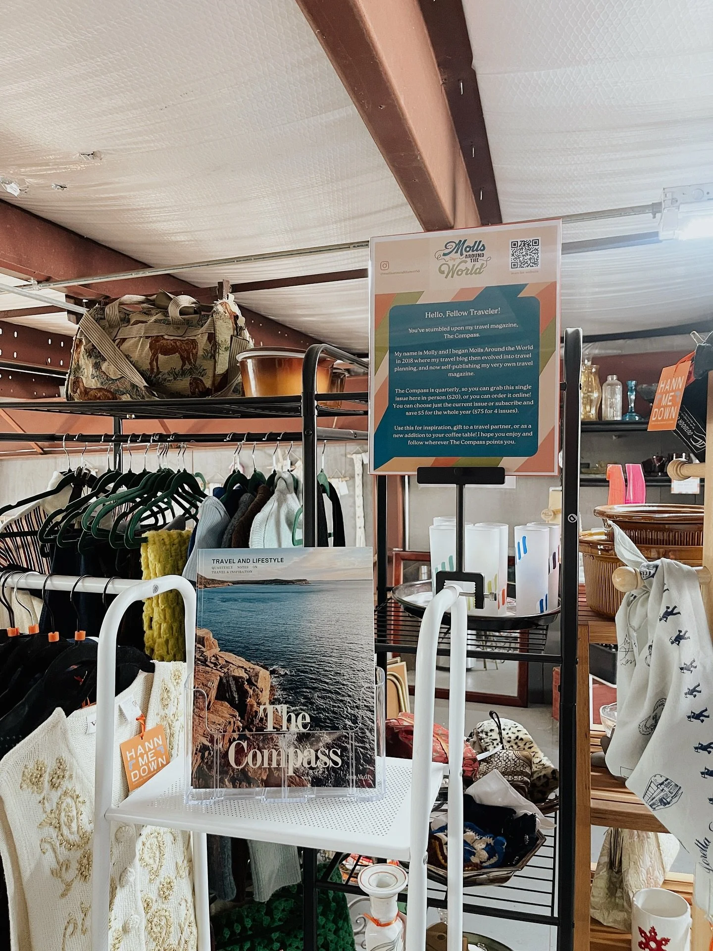 Nashville, you up? 🤎

Fall temps have finally ARRIVED this morning and your Sunday stroll to &amp; through @_hannmedown&rsquo;s latest fall finds + a crisp copy of The Compass await you at @btsnpieces!

Plus, I included a crossword puzzle in this is