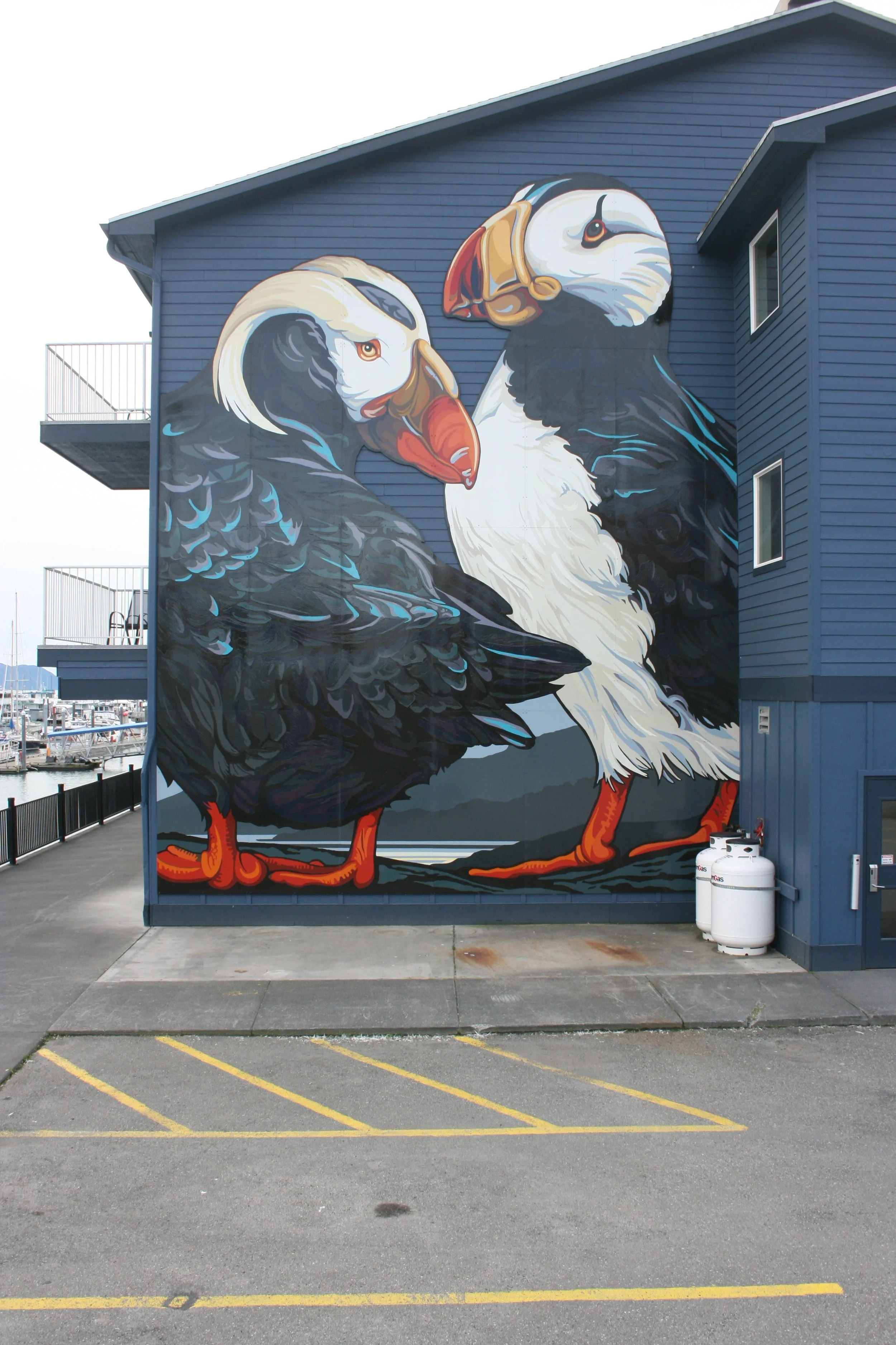 Xtra PuffsPainted with Seward Mural Society2016Harbor 360 HotelSeward, AK