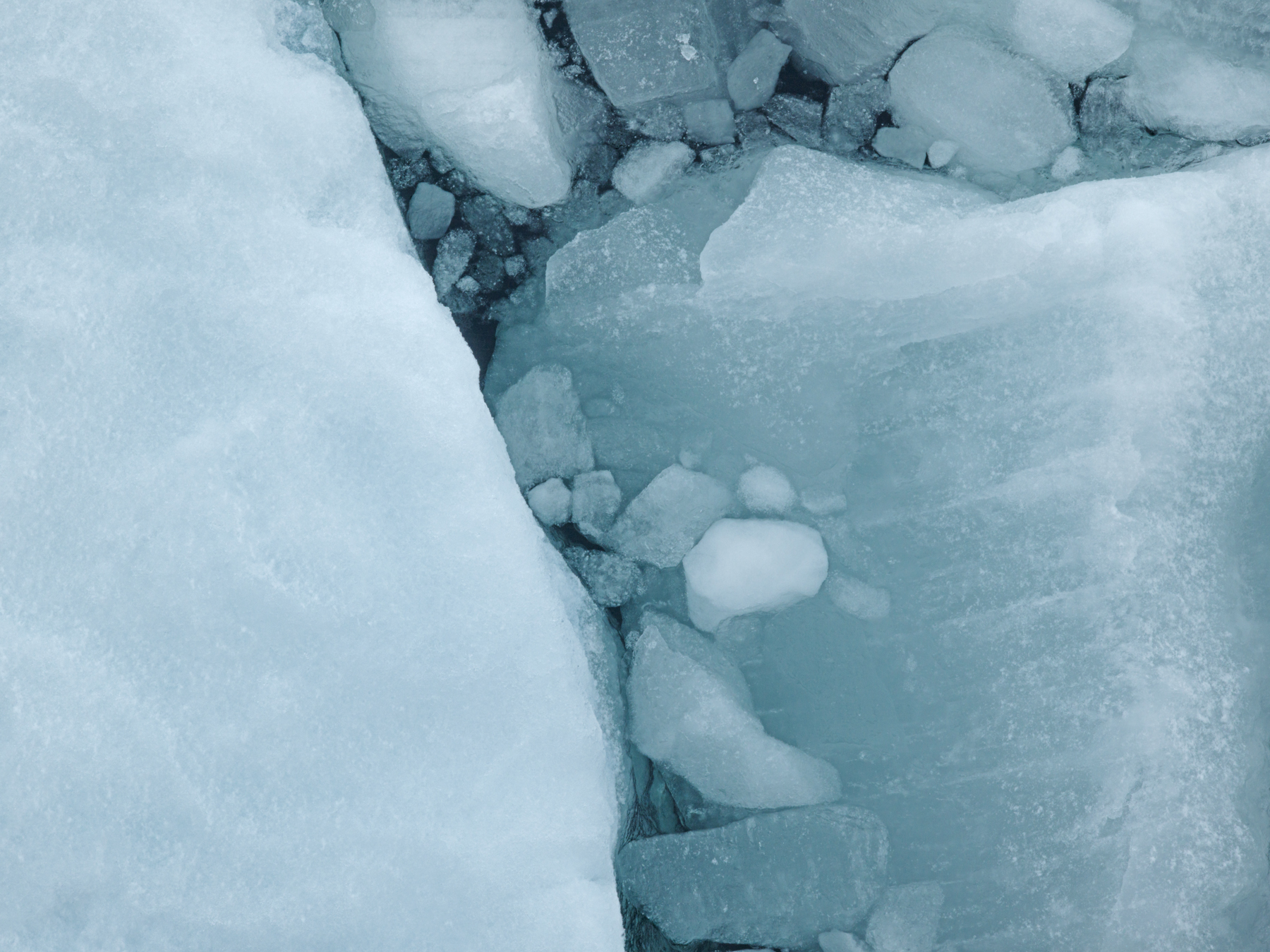 Fractures, North Pole, 3:06 AM, 89 degrees N