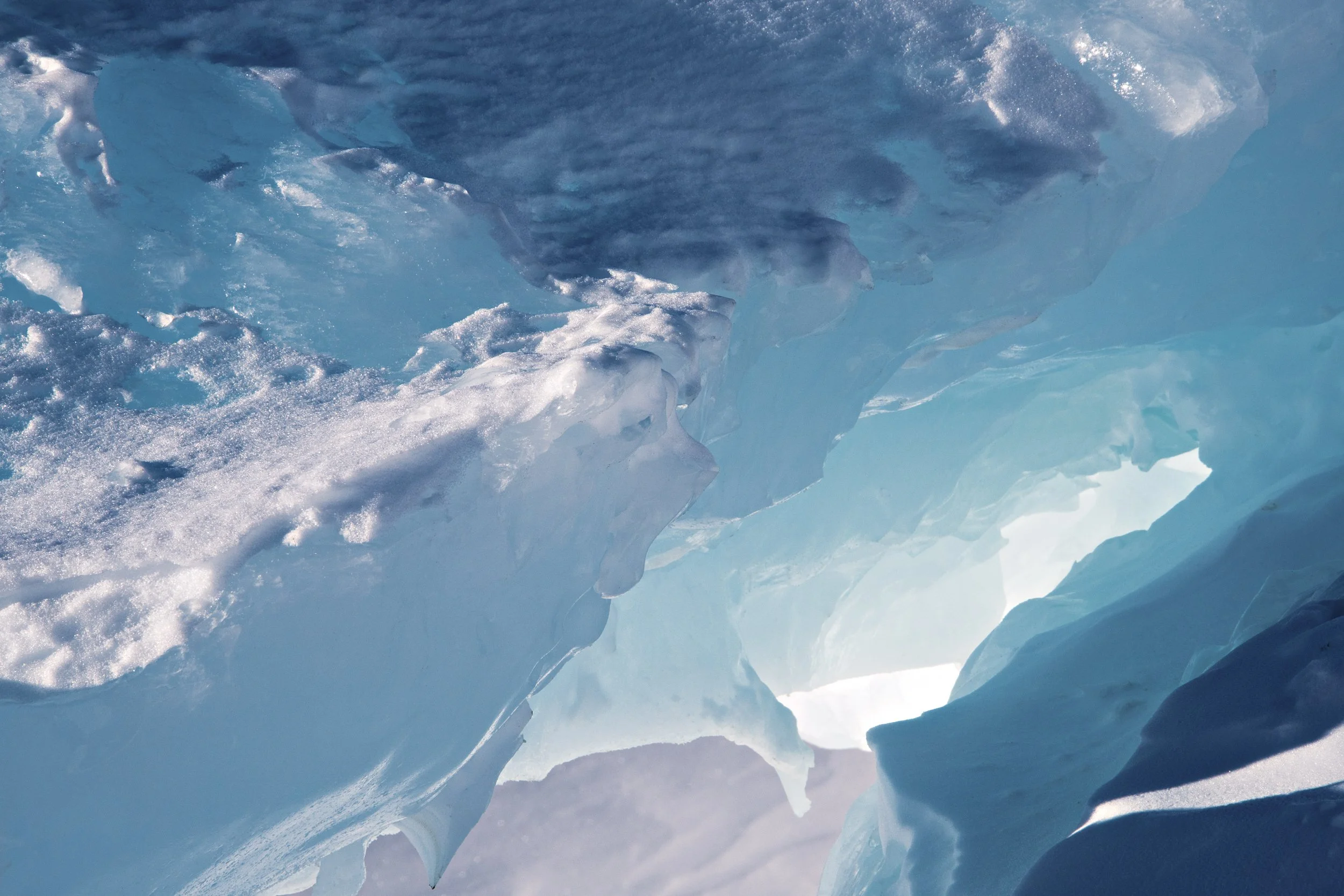 Ultraviolet Reflections, Scott Base Pressure Ridges