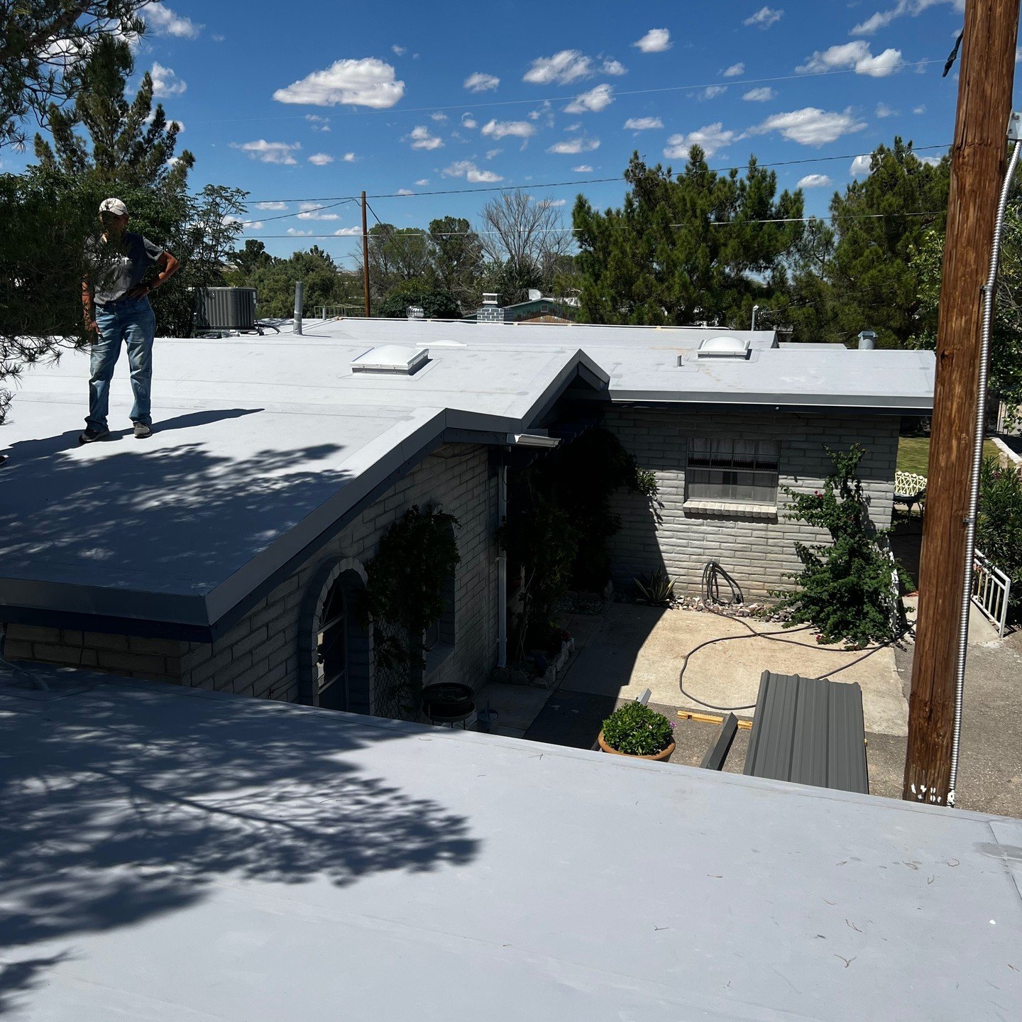 Our team worked very hard to get this customer exactly what she wanted, .60 Mil Grey color TPO with a custom 6 inch TPO coated drip edge! It was great to hear how happy our customer was with the entire process of this project!
#ziaroofingandgutters #