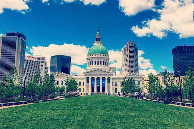 Old-Courthouse.jpg