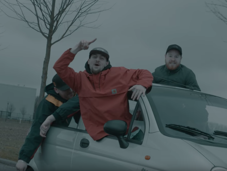 DJ Obsolete & Blabbermouth - Chasin' It