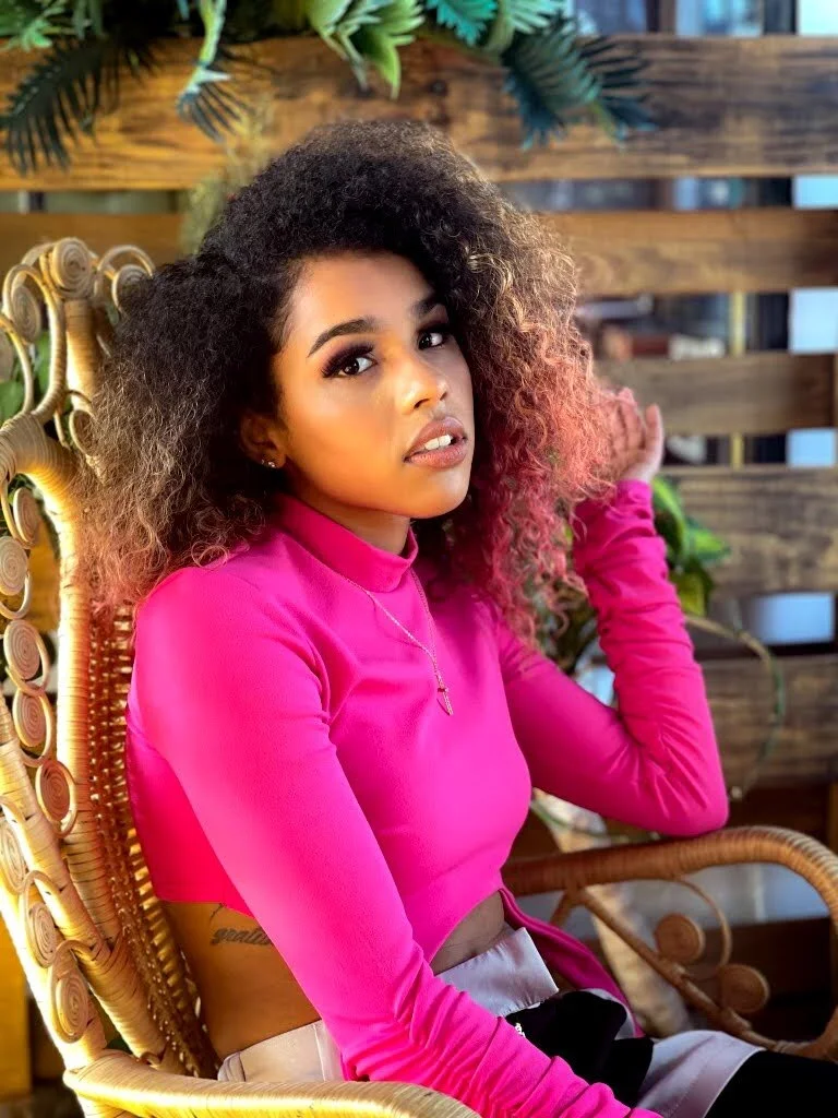 Tara Lord - Praying (Official Video)