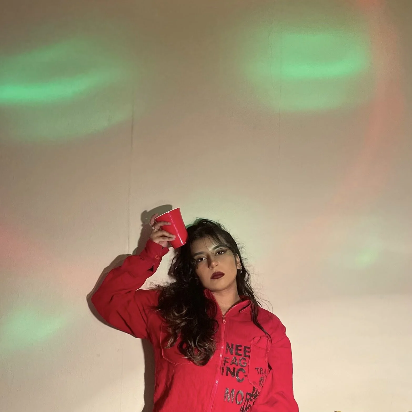 PREMIERE: Alana Sukul - Closer (Single)