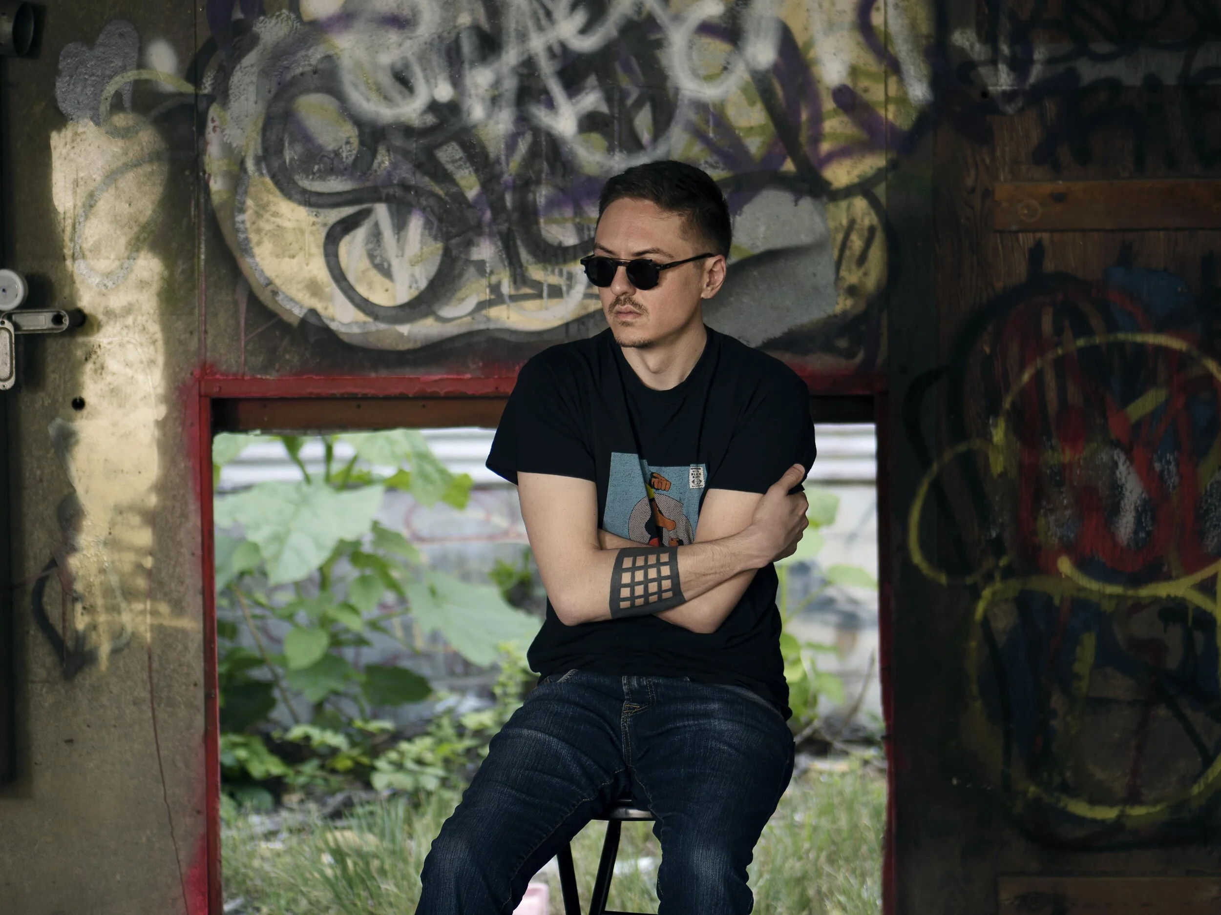 L’Orange - The World Is Still Chaos, But I Feel Betterm (Album)