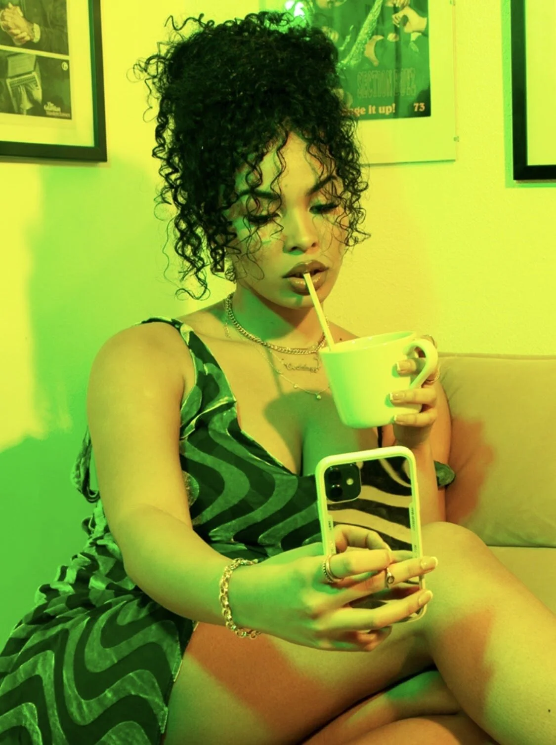 Rmarni - Back &amp; Forth (Single)