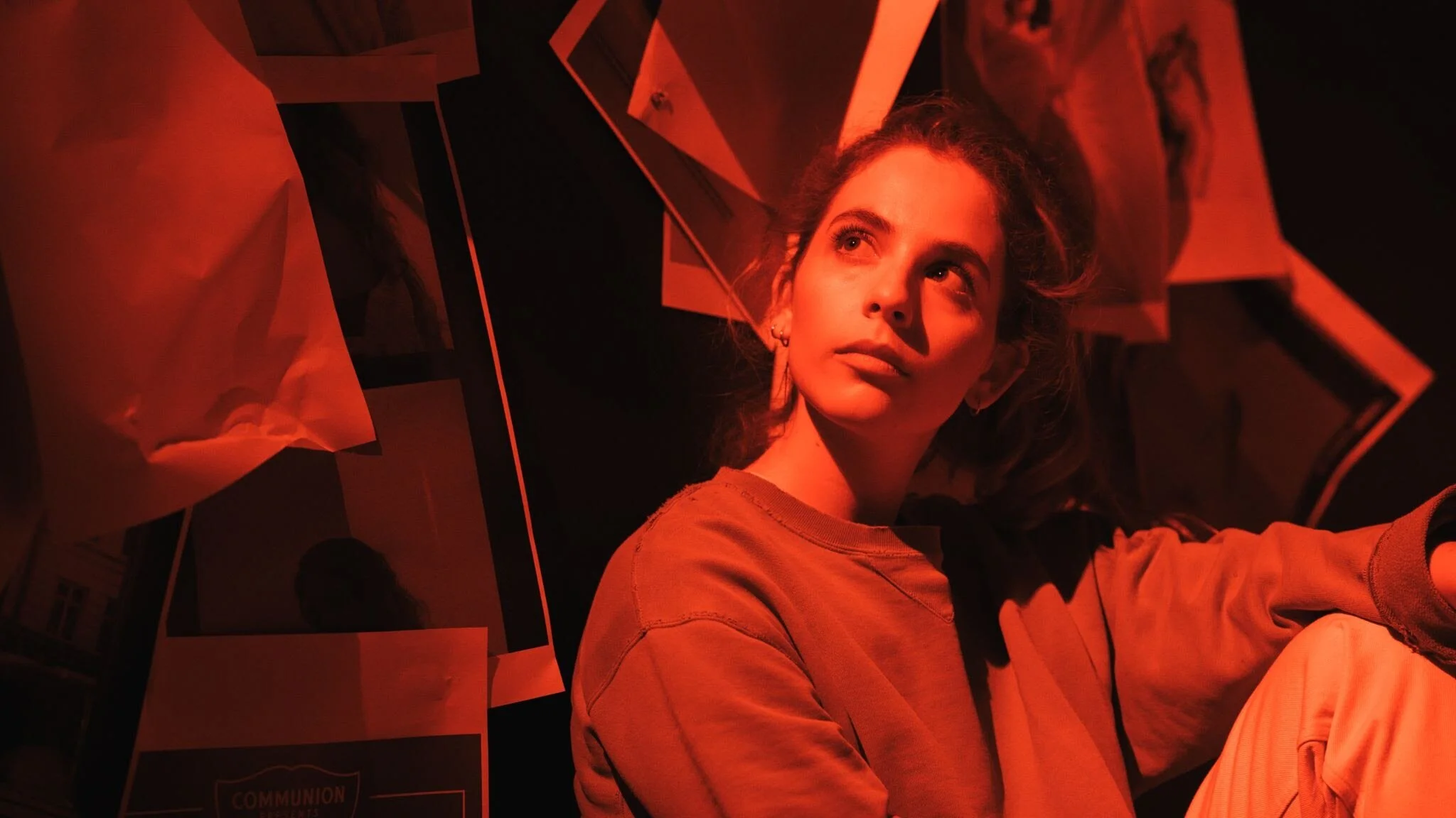 PREMIERE: emie nathan - white light (Single)