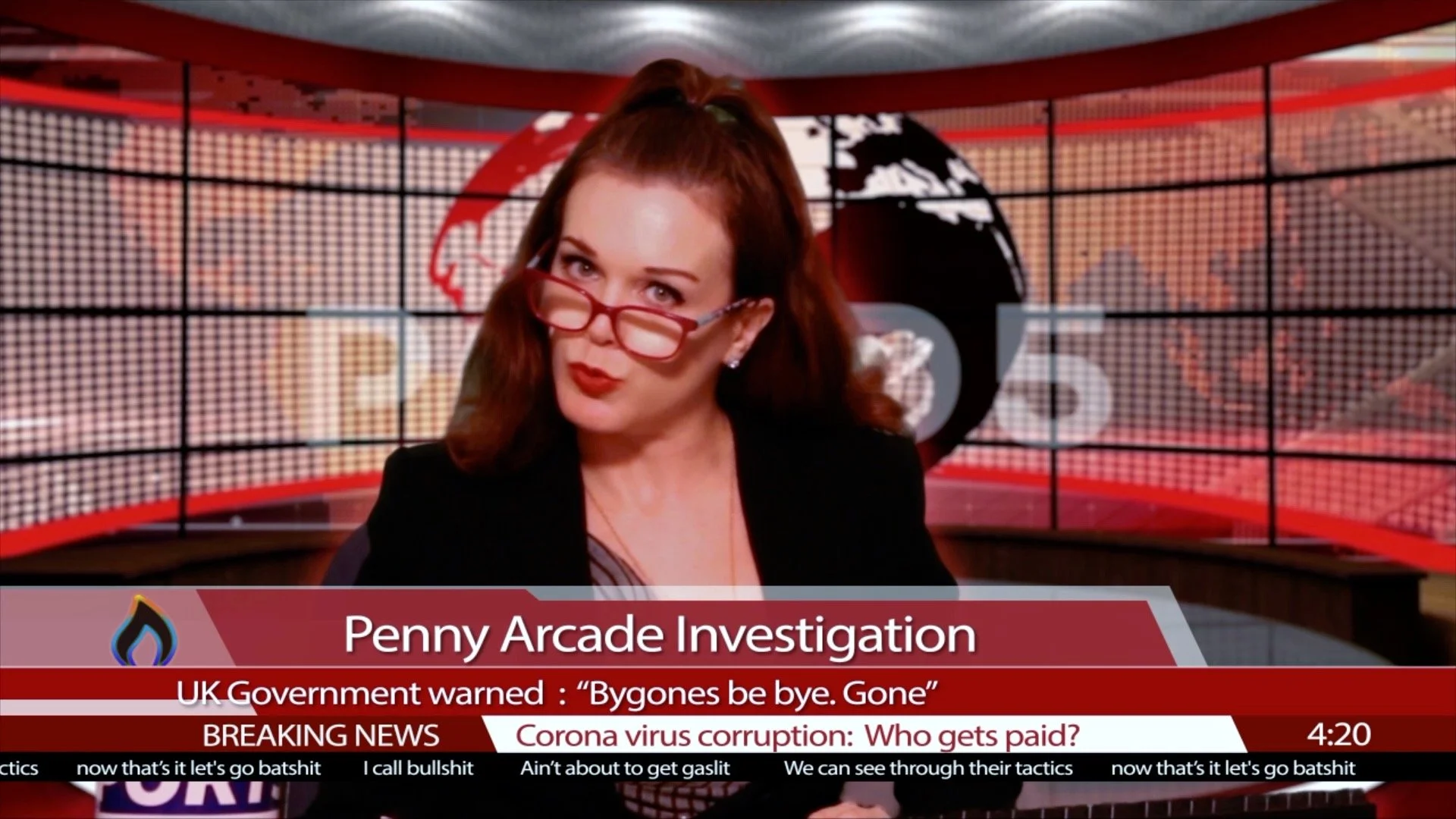 Holly Flo Lightly - Gaslit (Official Video)