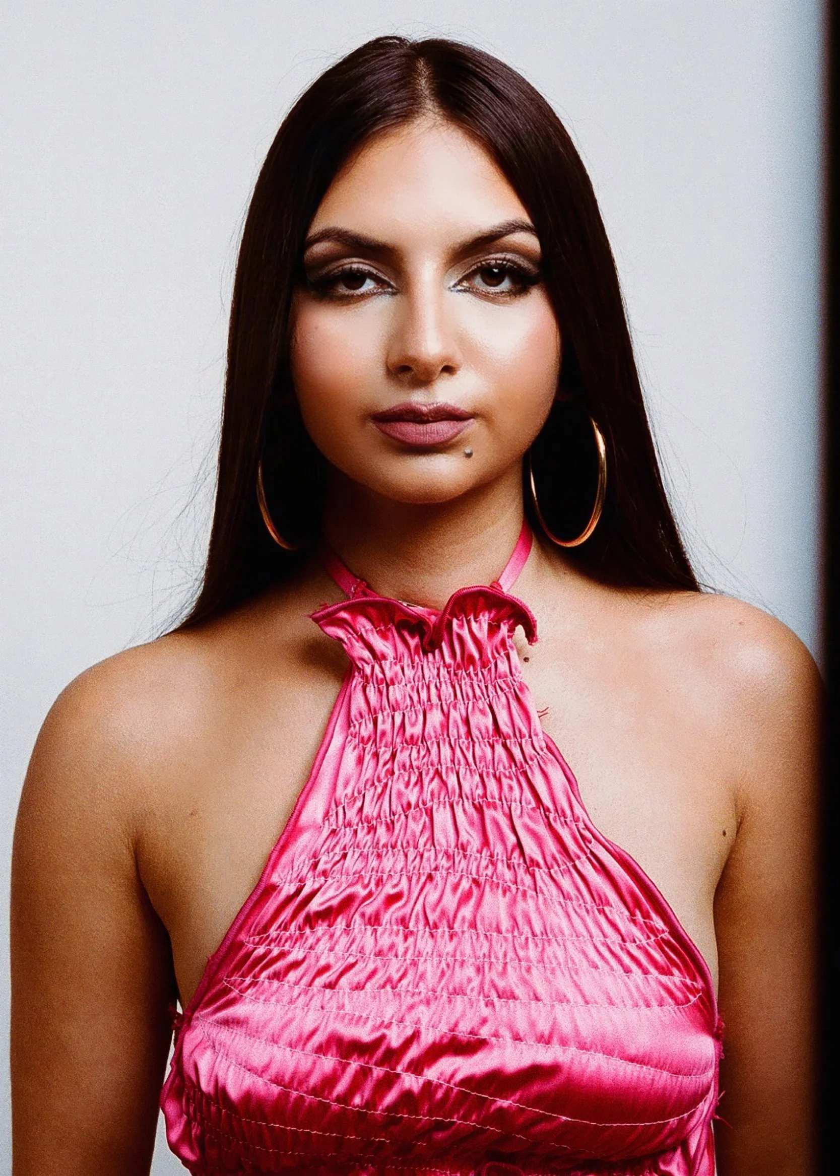 Chloe Bodur - Static Flow (Single) + 10 Questions