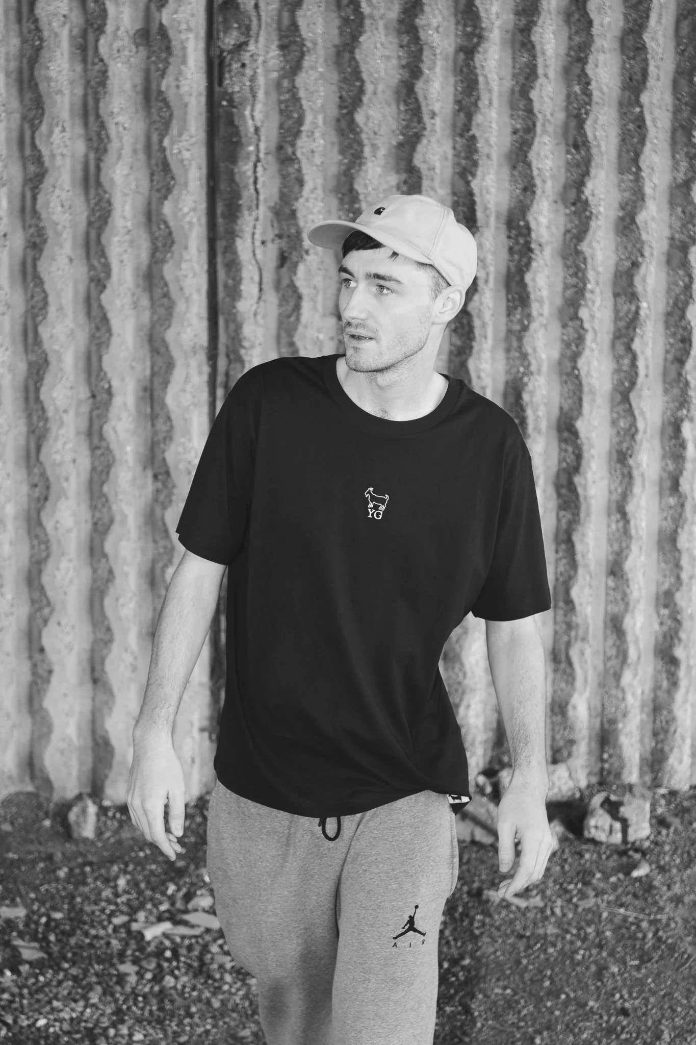 Dale May - Smoking In Darkness (Single)