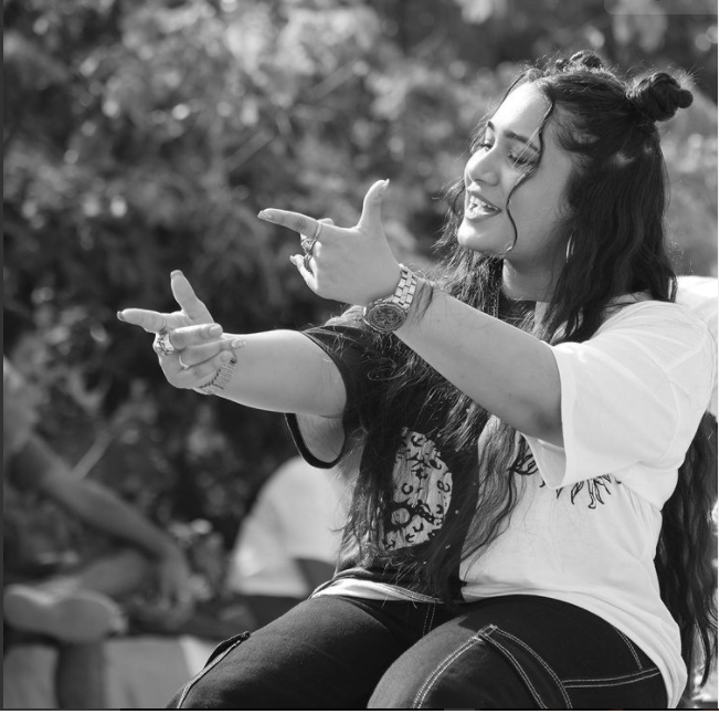 Ray3urn X Trichia Grace-Ann - Right Now (Single)