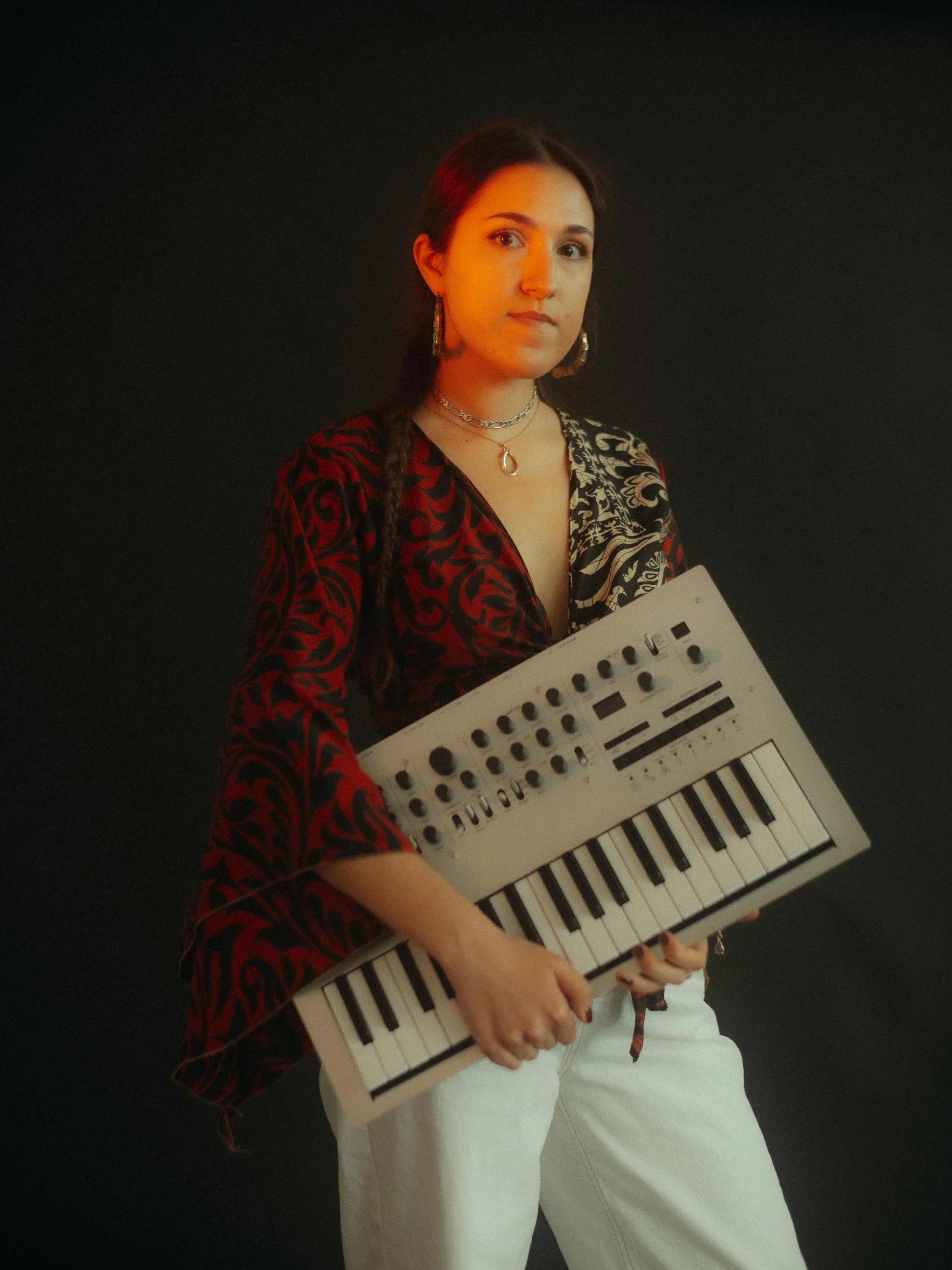 Madeleine - Colour Me (EP)