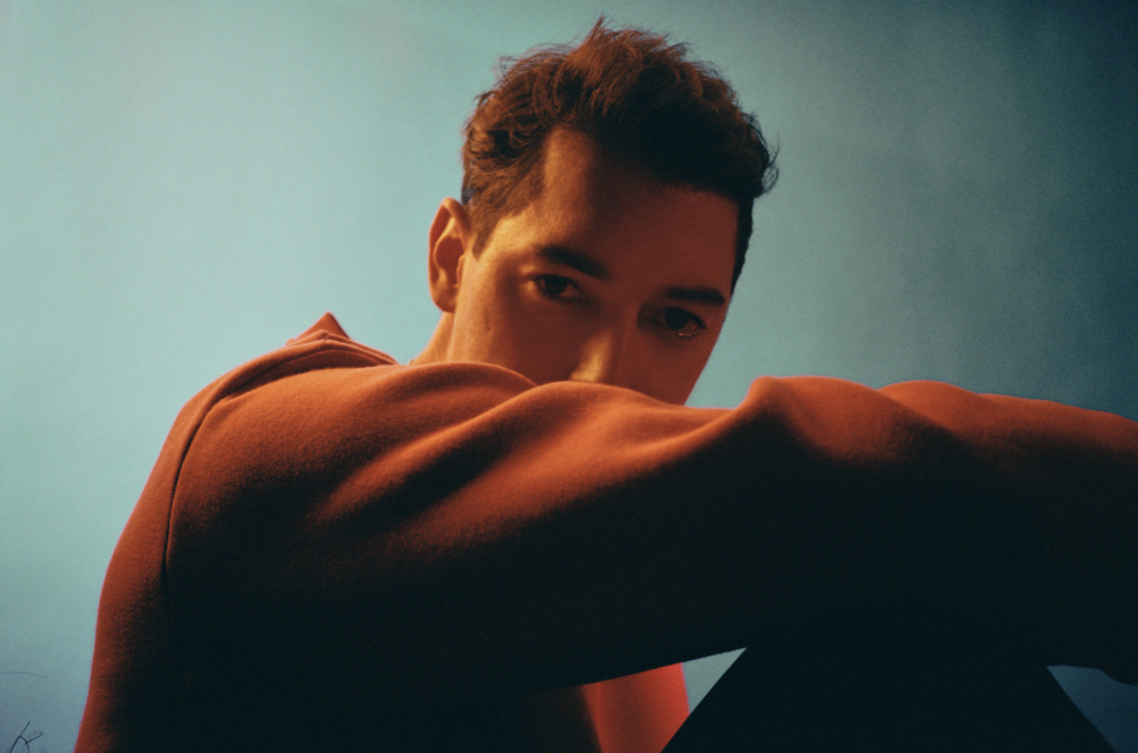  Darius ft: Kadhja Bonet - NOTHING TO ME