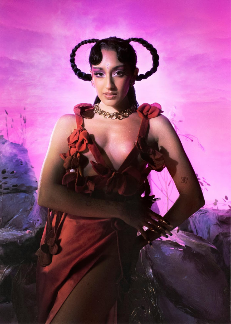 Raveena ft: Vince Staples - Secret (Official Video)