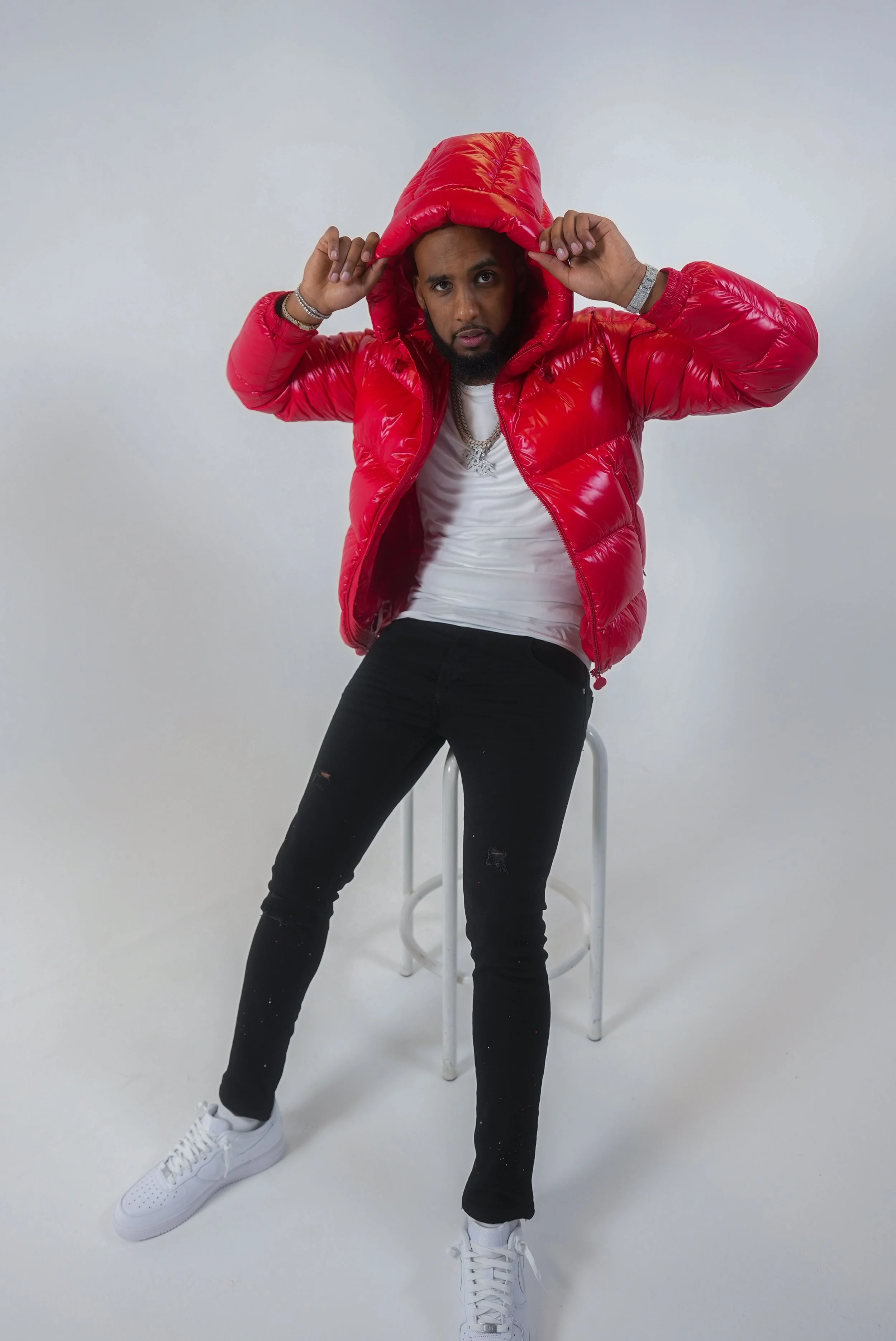 Megz ft: APTwoTone - Say No More (Official Video) + 10 Questions