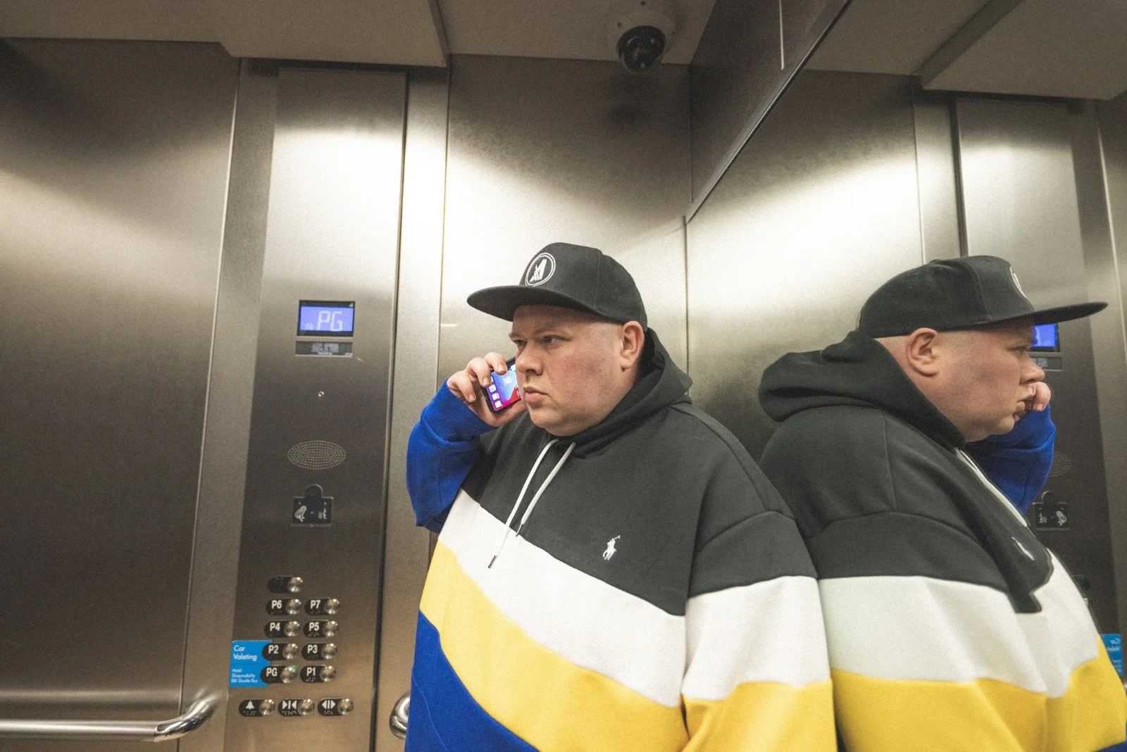 PREMIERE: Carasel - Flashback (Official Video) + 10 Questions