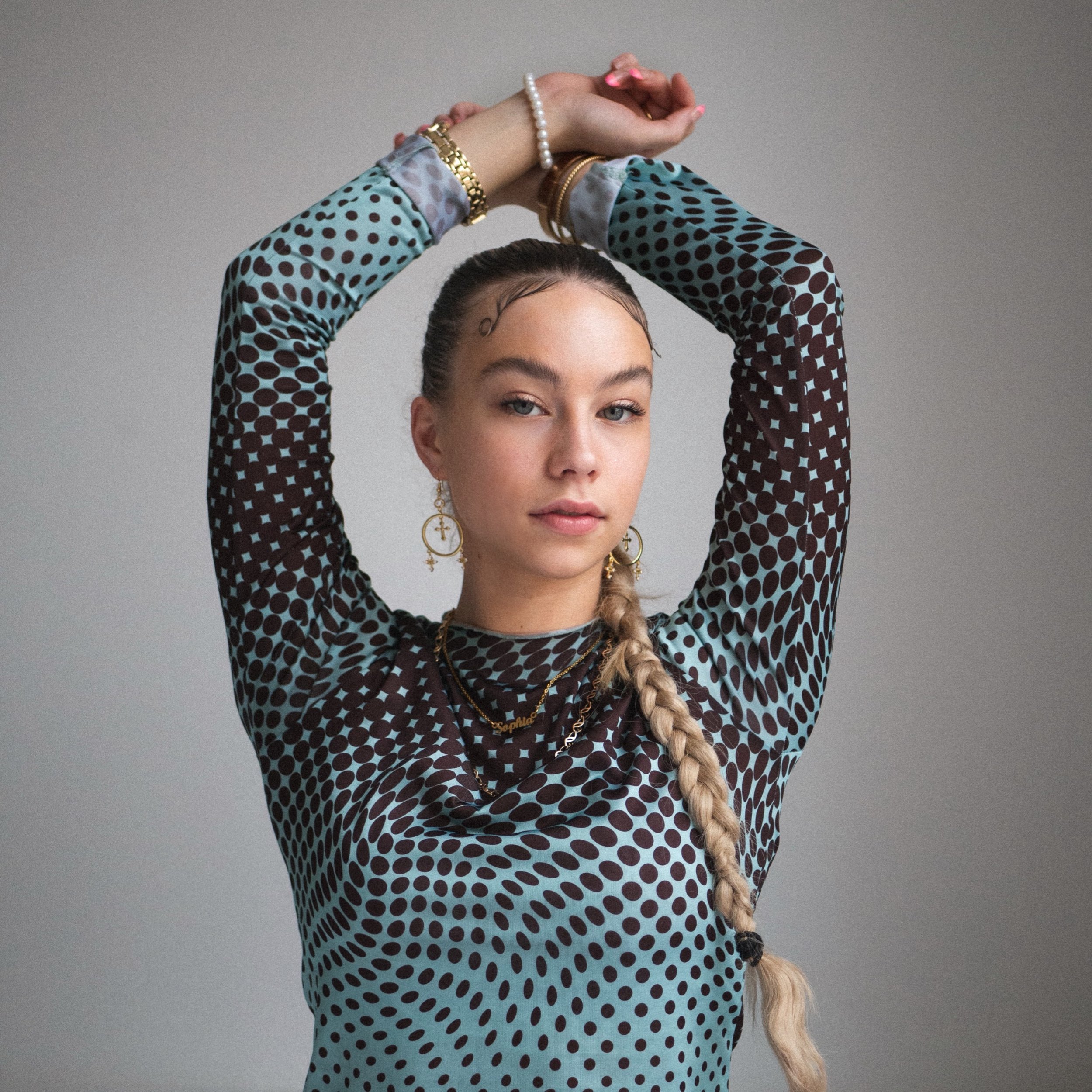 Sophia Lili - Meant to Be (Single)