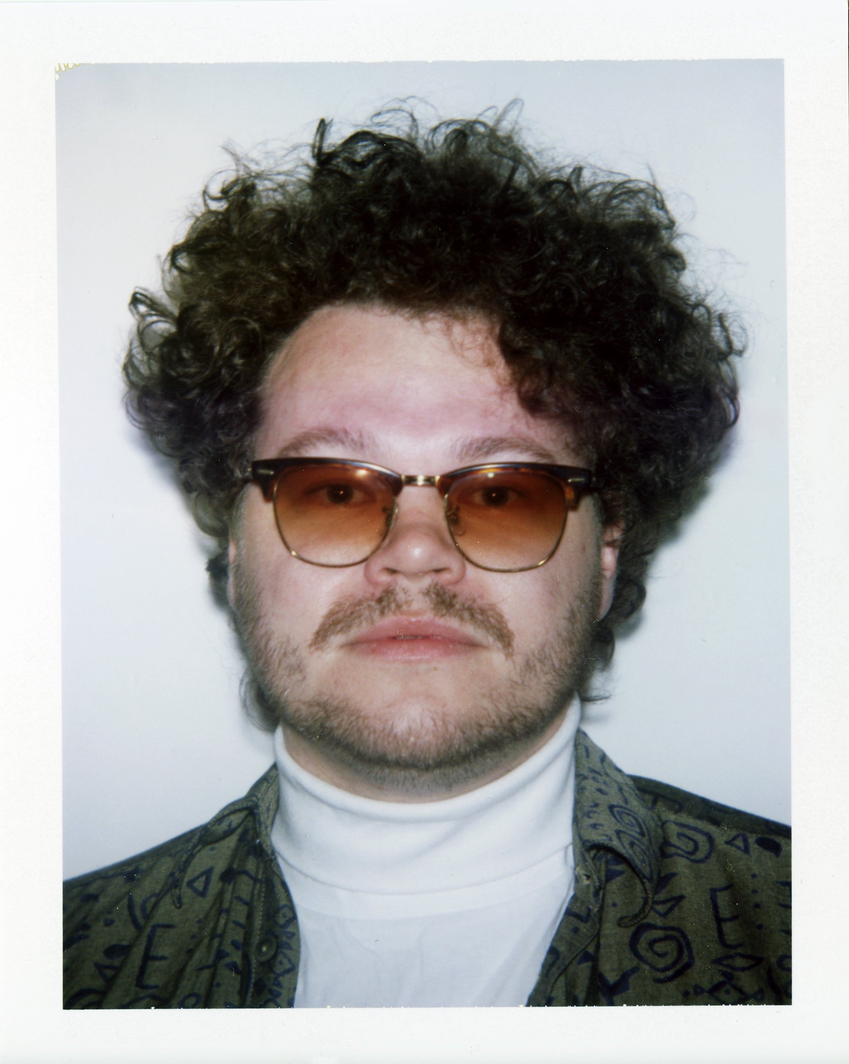 PREMIERE: Camille Antoni - It’s Like a Collage (Mixtape) + 10 Questions