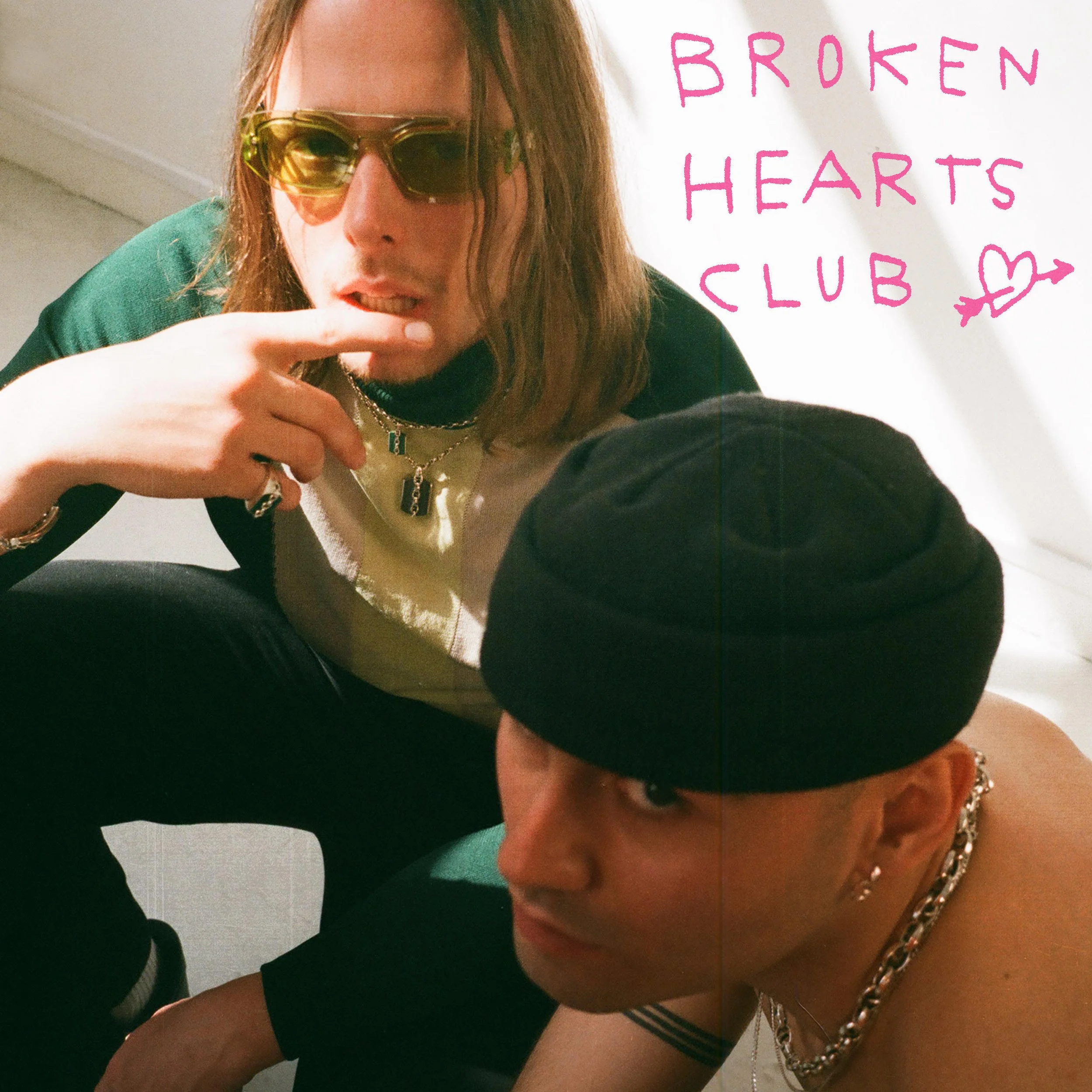 BROKENHEARTSCLUB - PARTY STARTED (Official Video)