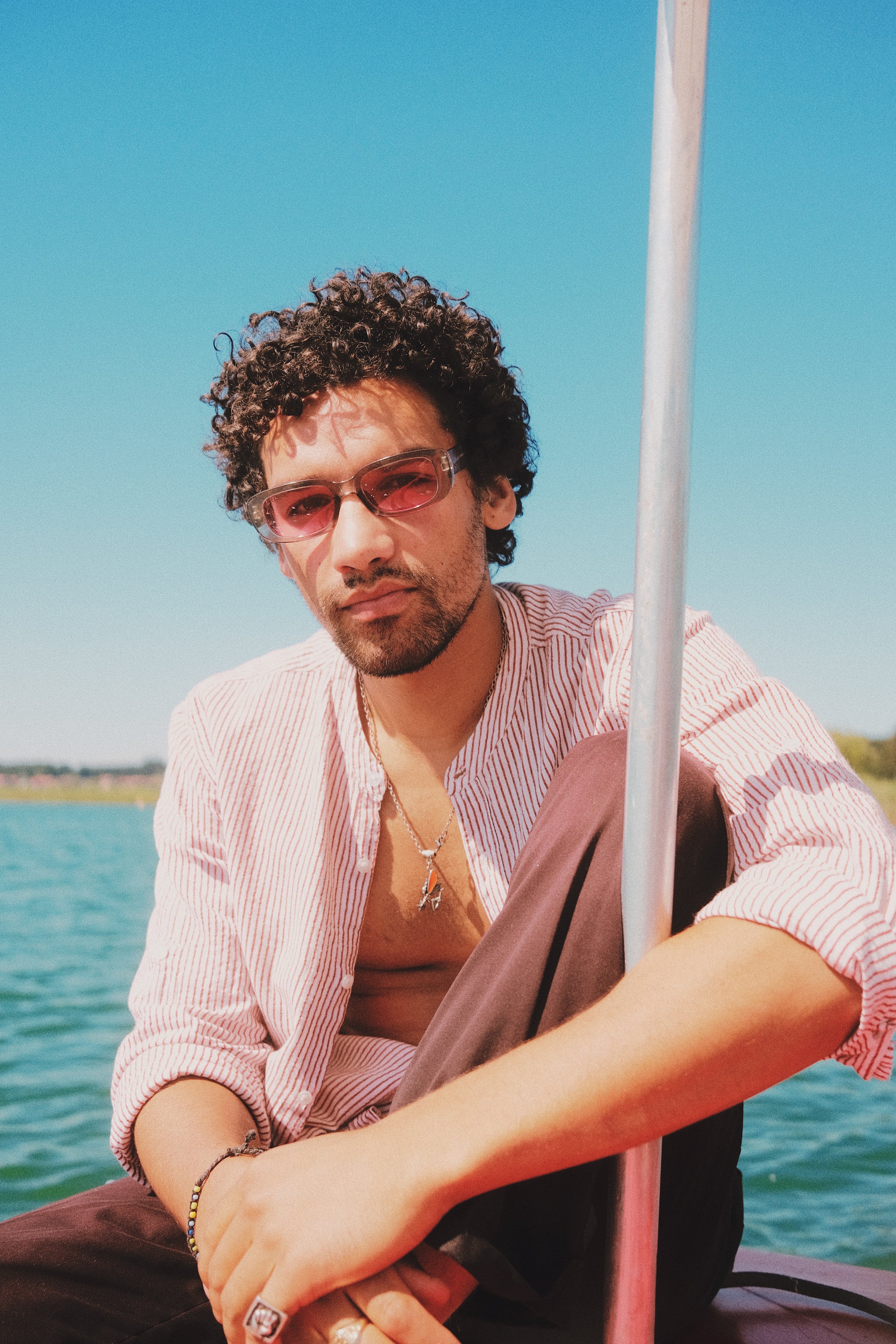 Cellz x Blue Glass - I Saw Her On The Beach (Official Video)