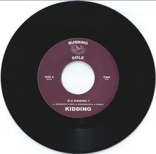 &nbsp;Kidding - R U Kidding / Am I Kidding (Double Single)