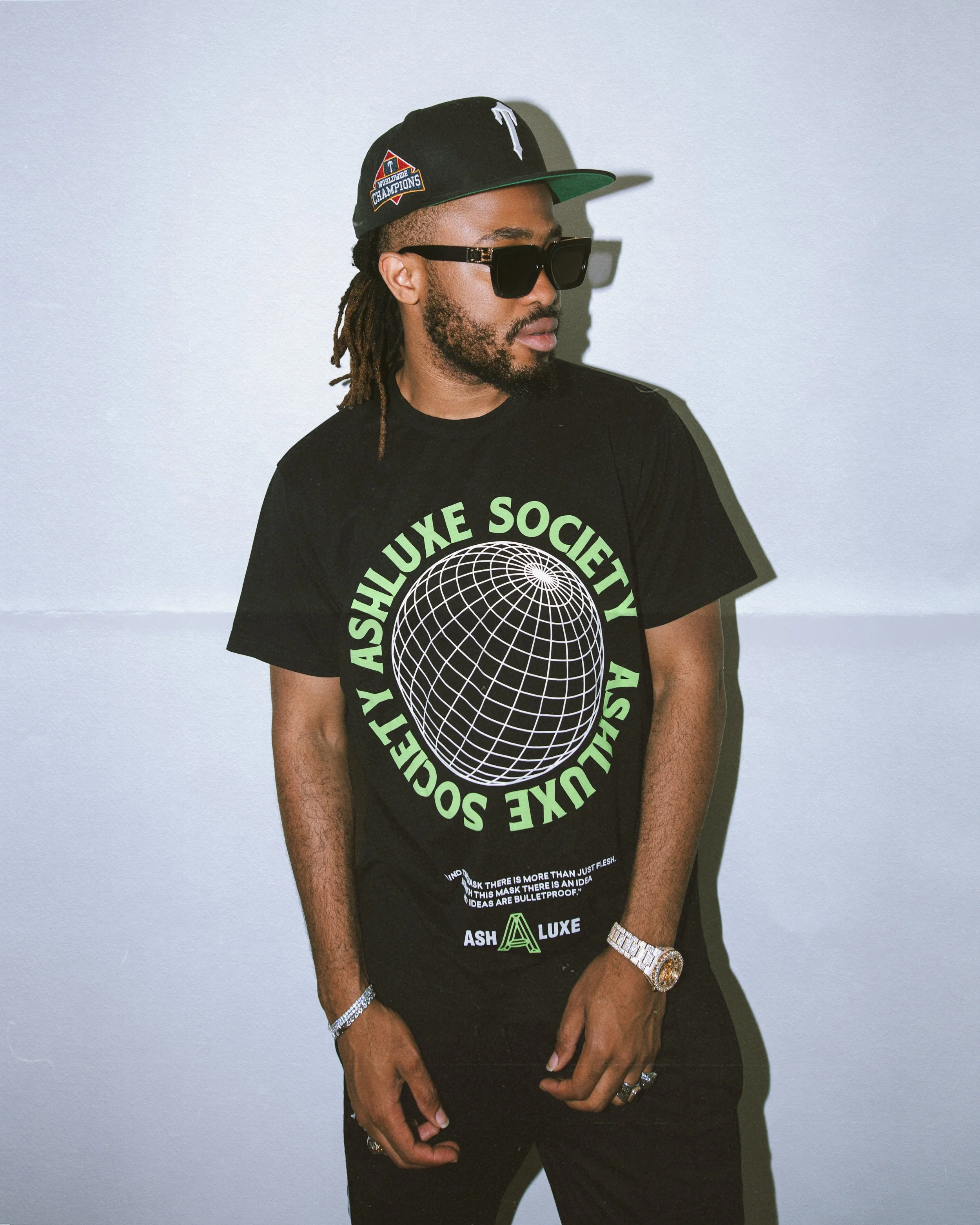 $tevoxcv - Paper Chase (Single)