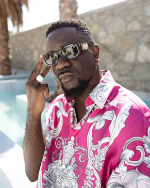 Sarkodie ft: King Promise - Labadi (Official Video)