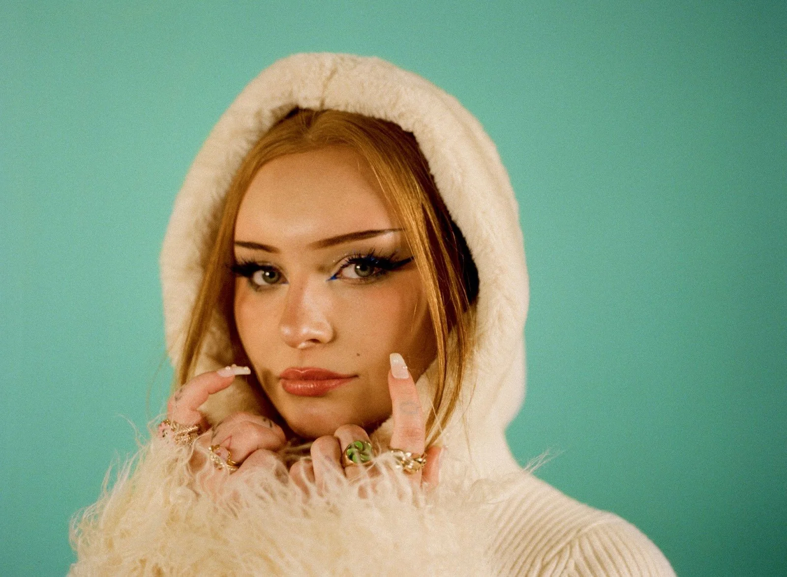 vi0let - Believe Me When I Cry (EP)