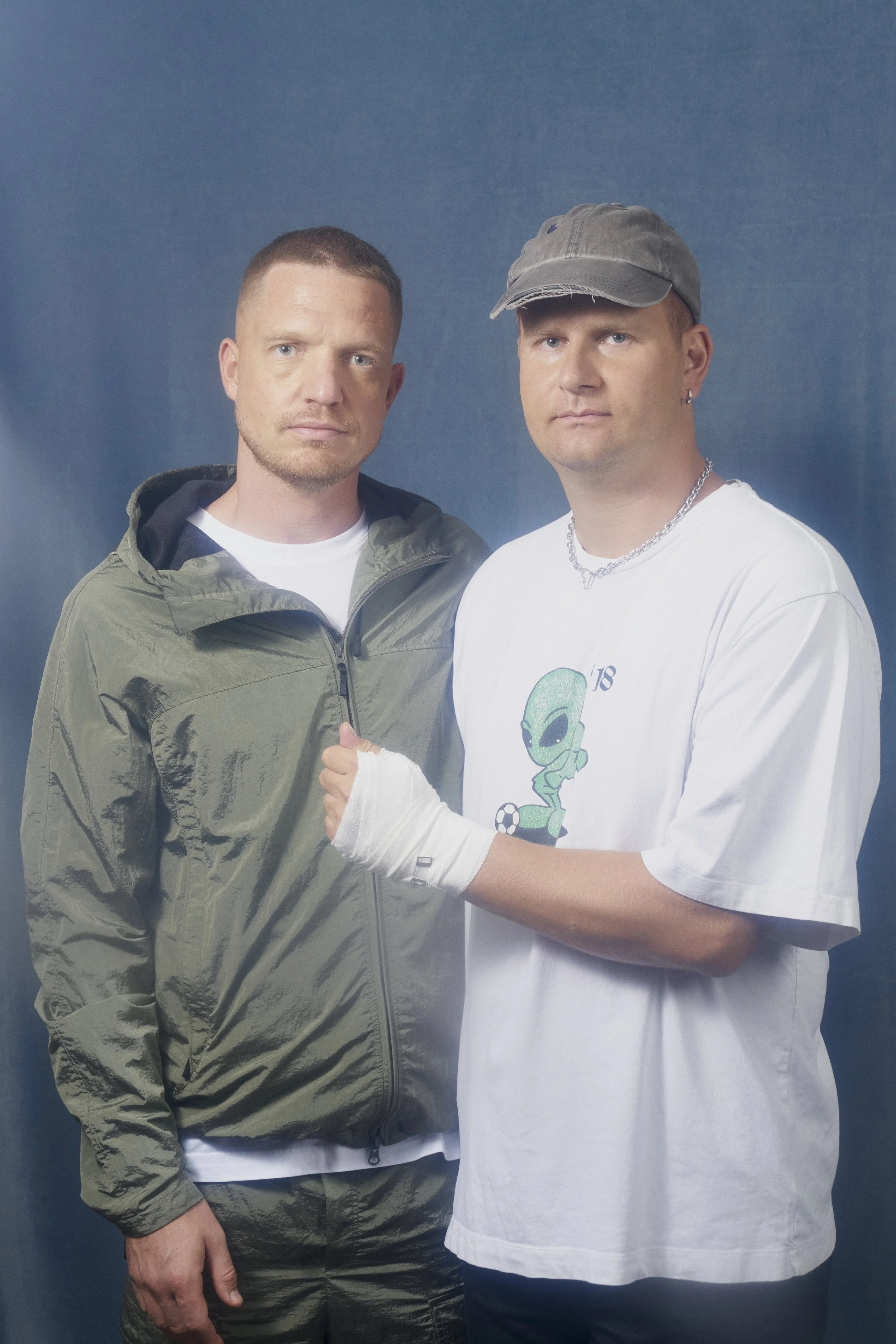 Phlake - Phine (Album) + 10 Questions