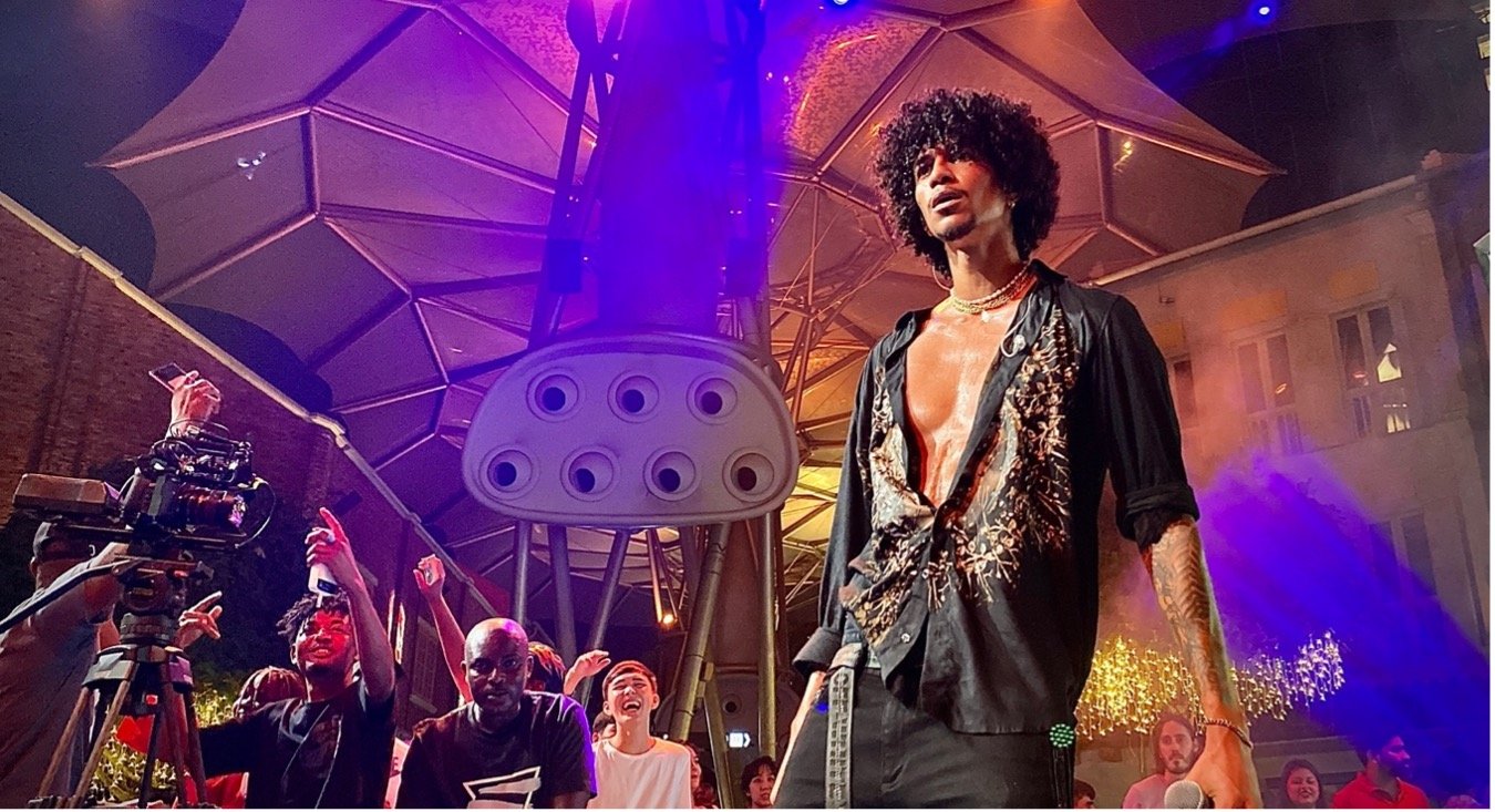 Island Wave - Pushing Caribbean Music To The Forefront