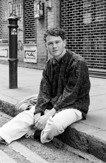 Tutankhamun - Big Foot (Single)