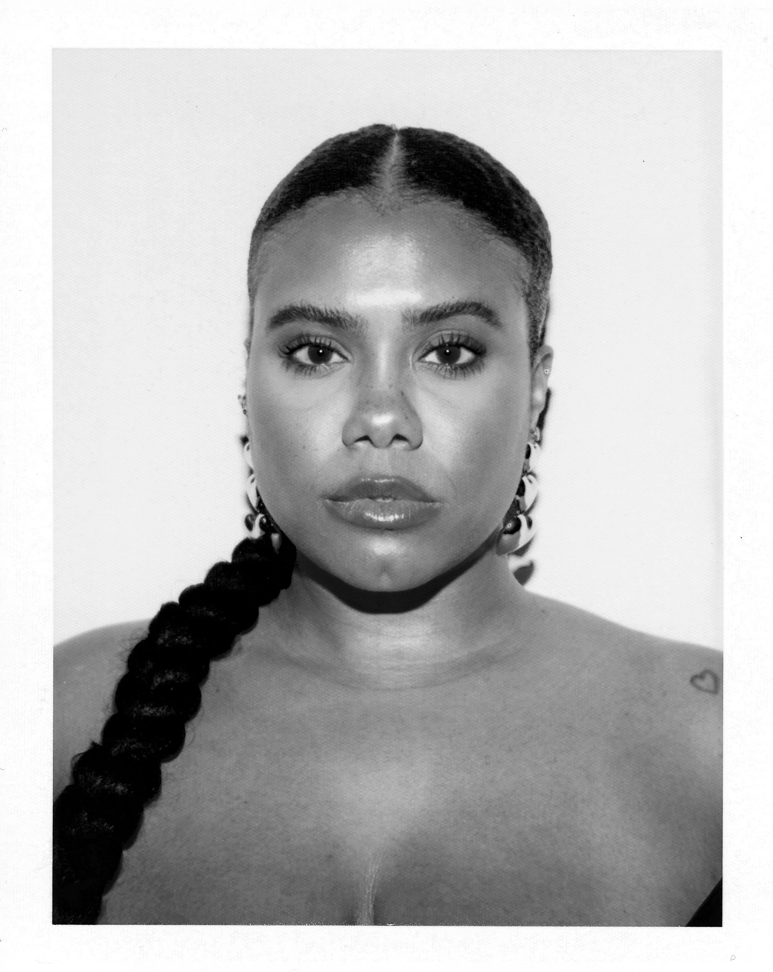 Lovelle - I Can't Stop Thinkin Bout U (Official Video) + 10 Questions